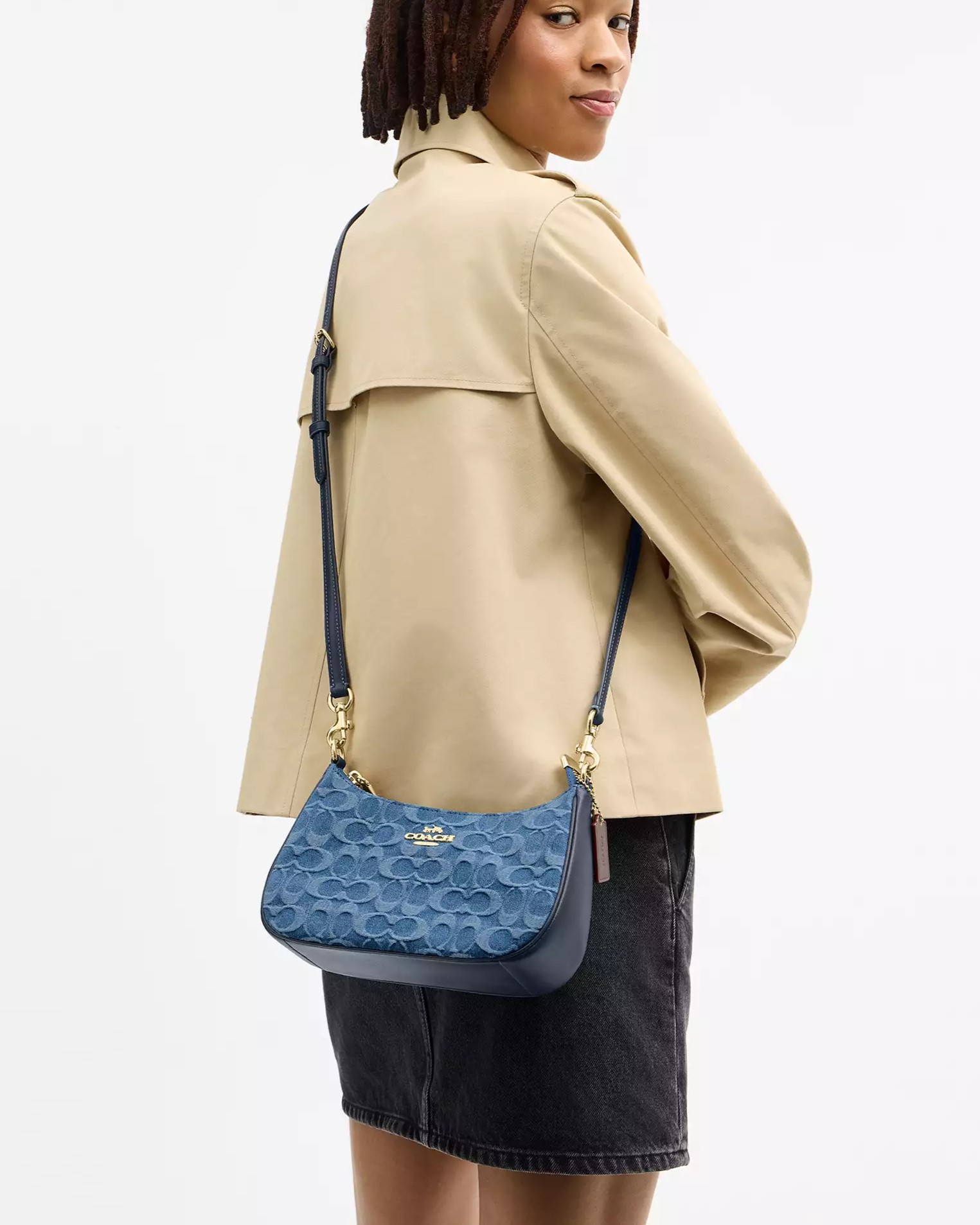 Túi đeo chéo Coach Teri Shoulder Bag In Signature Denim Indigo CDQ56 7