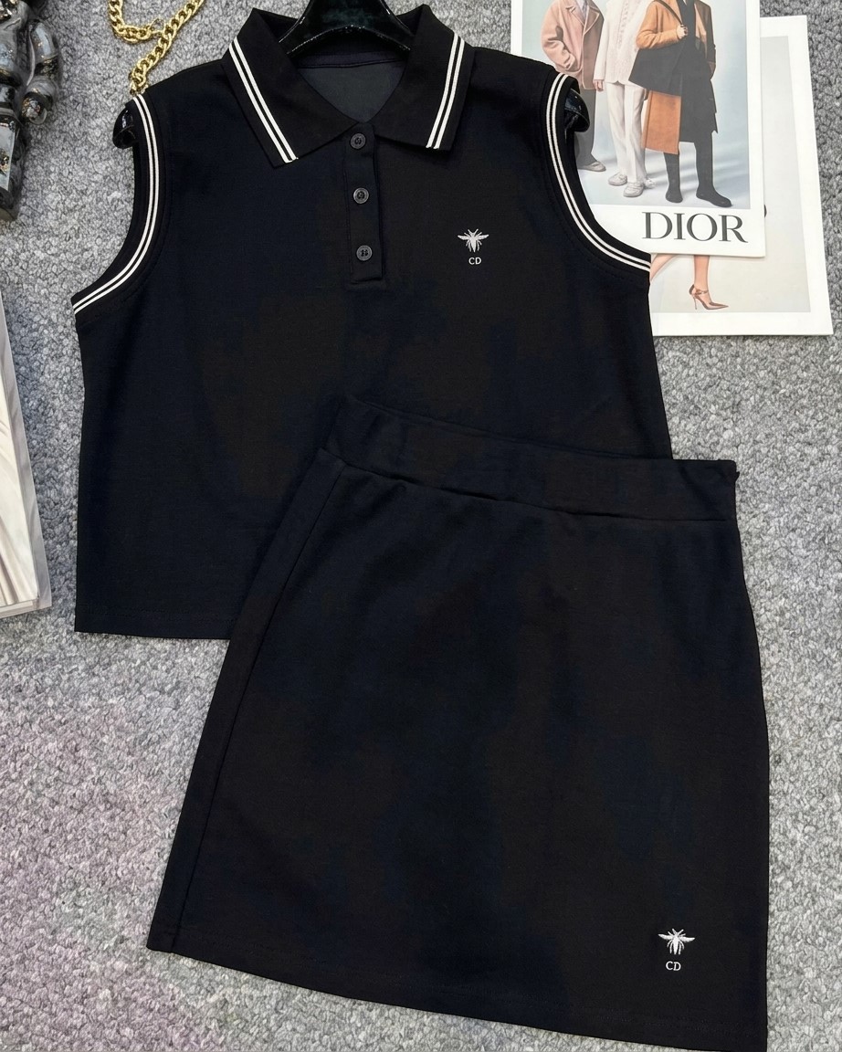 Combo áo sát nách váy ôm ngắn thun trắng và đen Dior 2