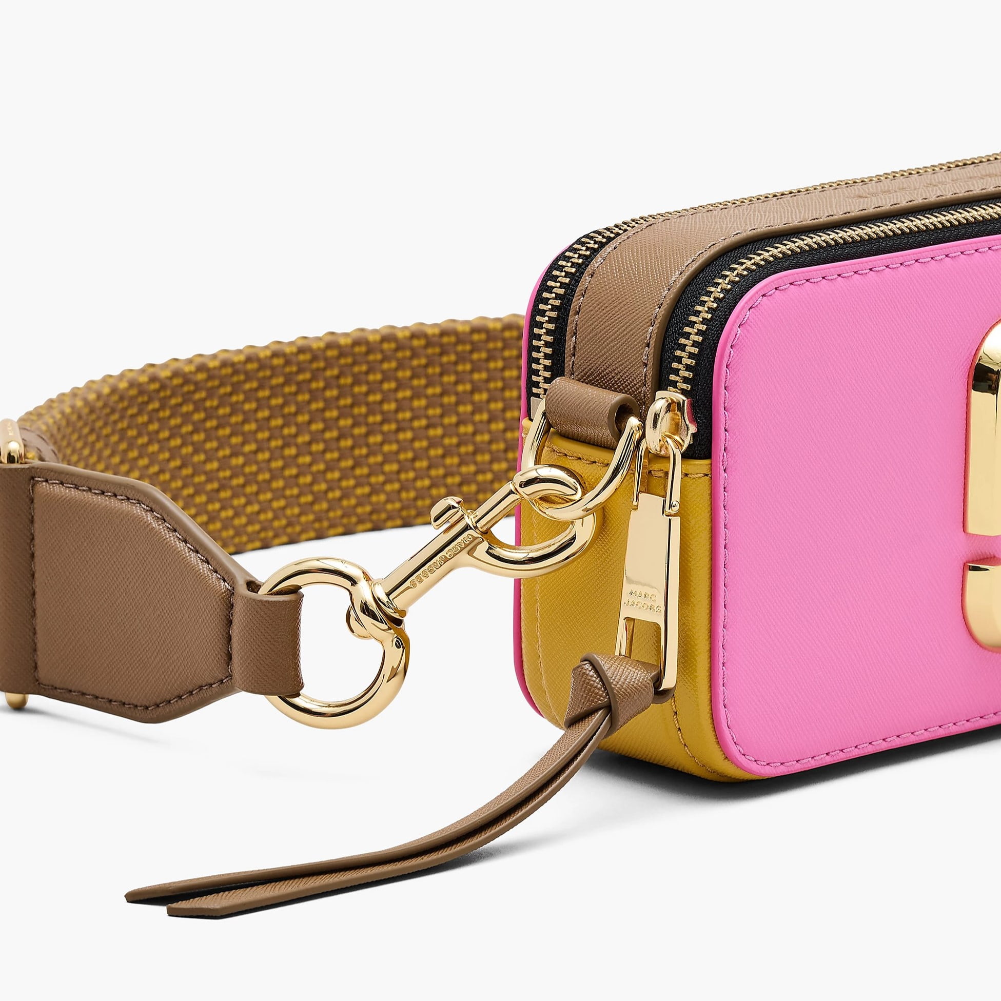 Túi xách đeo chéo Marc Jacobs màu hồng The Colorblock Snapshot Crossbody Bag Bow Pink Mult 5