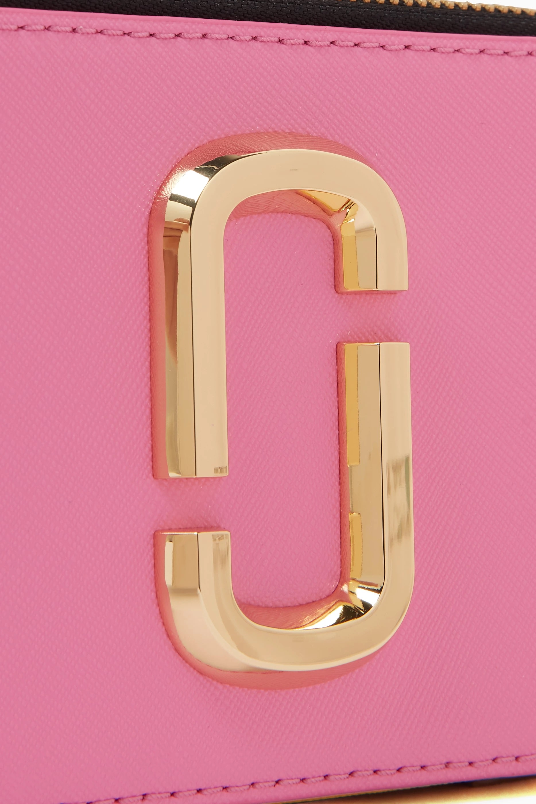 Túi xách đeo chéo Marc Jacobs màu hồng The Colorblock Snapshot Crossbody Bag Bow Pink Mult 8