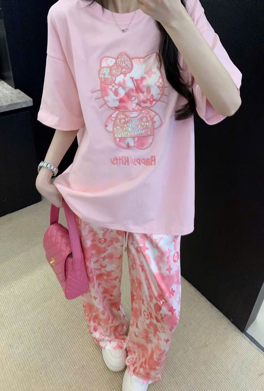 Combo bộ áo thun quần dài hồng lưng thun LV 4