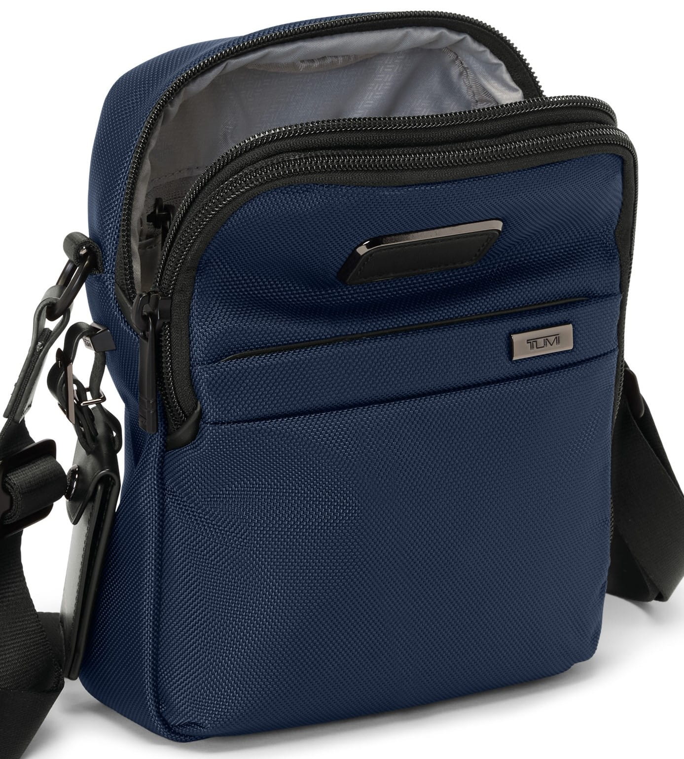 Túi đeo chéo nam Tumi Alpha Small Crossbody Navy 3
