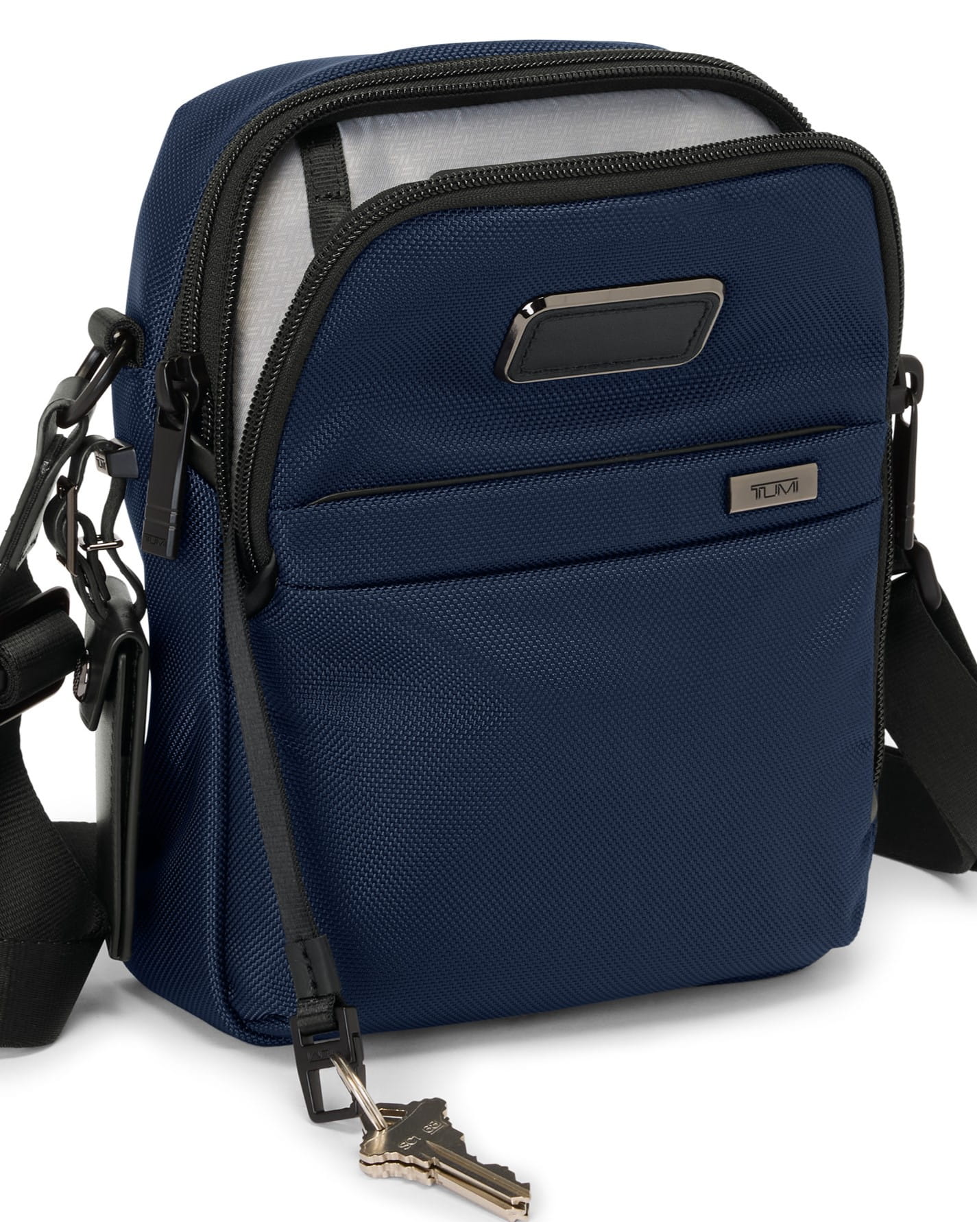 Túi đeo chéo nam Tumi Alpha Small Crossbody Navy 1