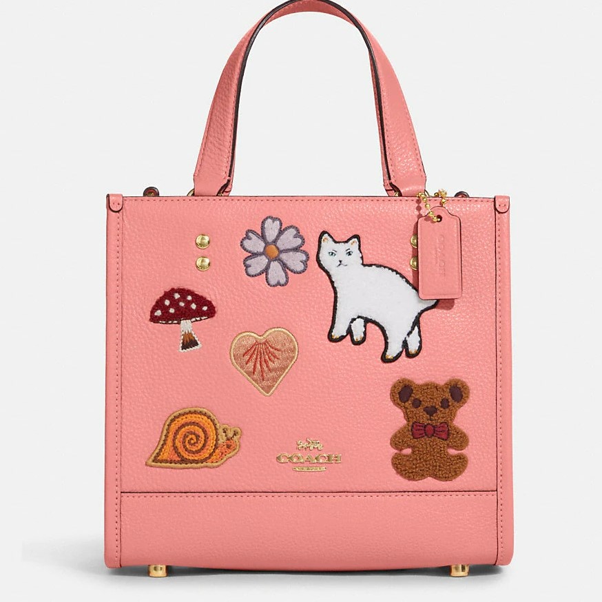 TÚI ĐEO CHÉO COACH DEMPSEY TOTE 22 WITH CREATURE PATCHES 5