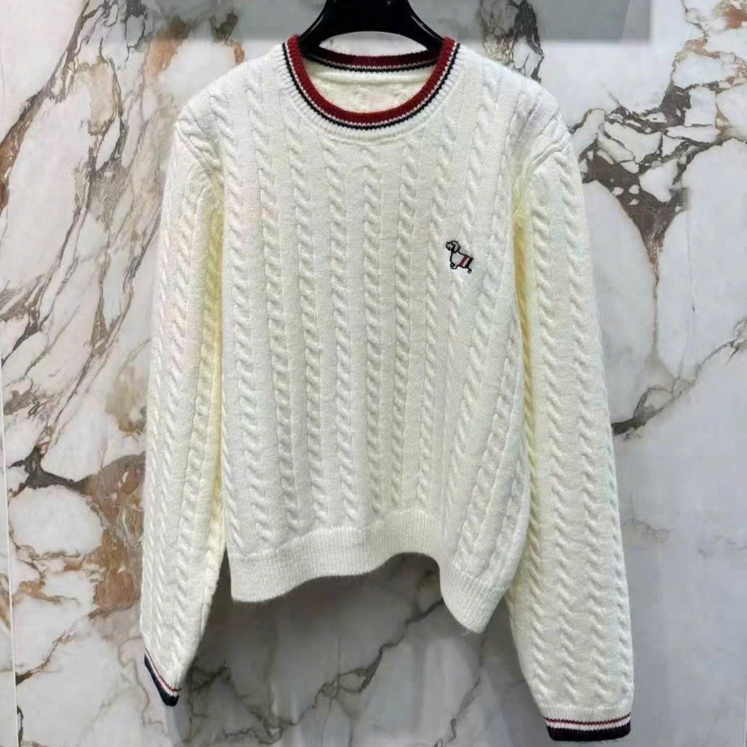 Combo áo váy len xám vàng kem Thom Browne 1
