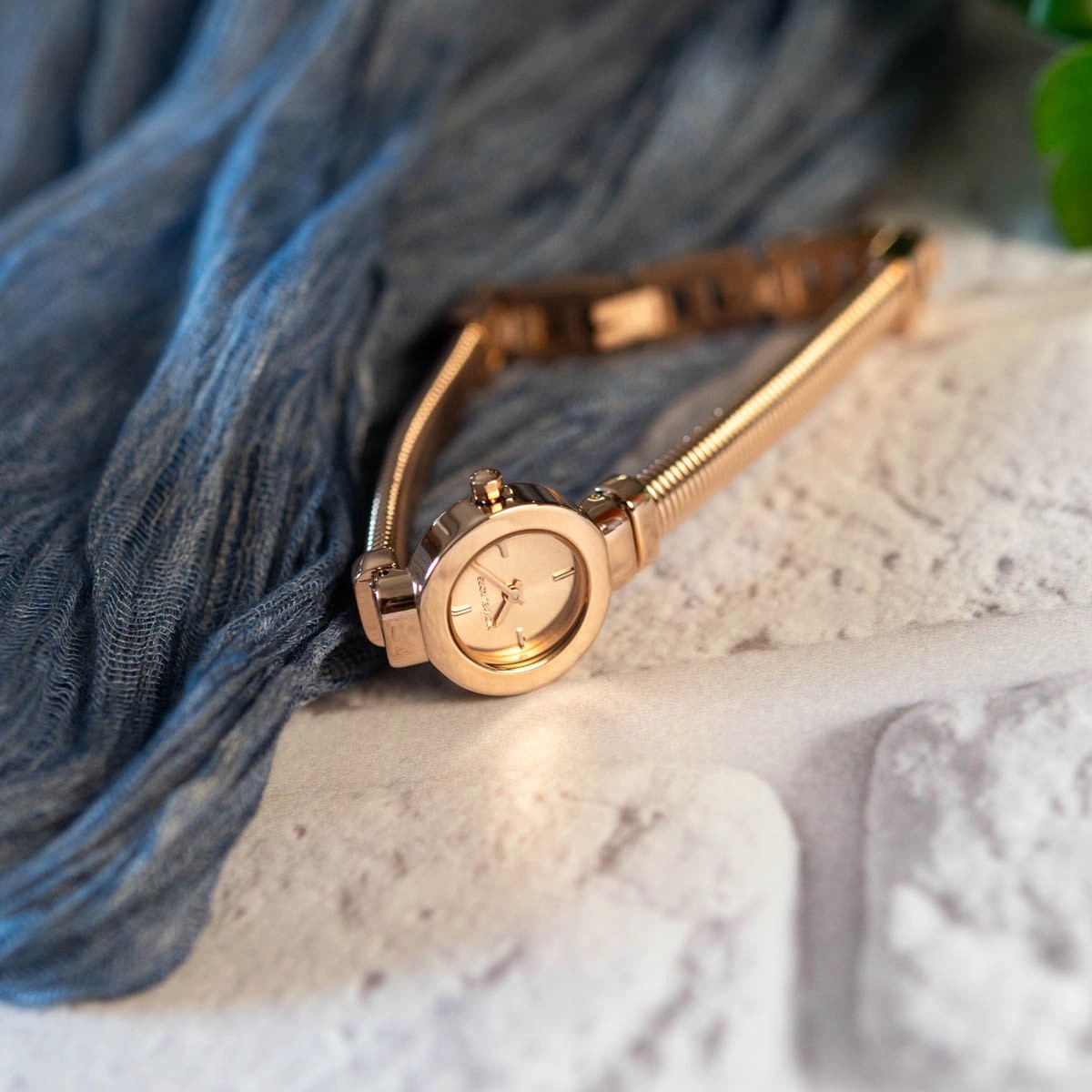 Đồng hồ đeo tay nữ Michael Kors Mini Gramercy Rose Gold-Tone Watch MK7528 19