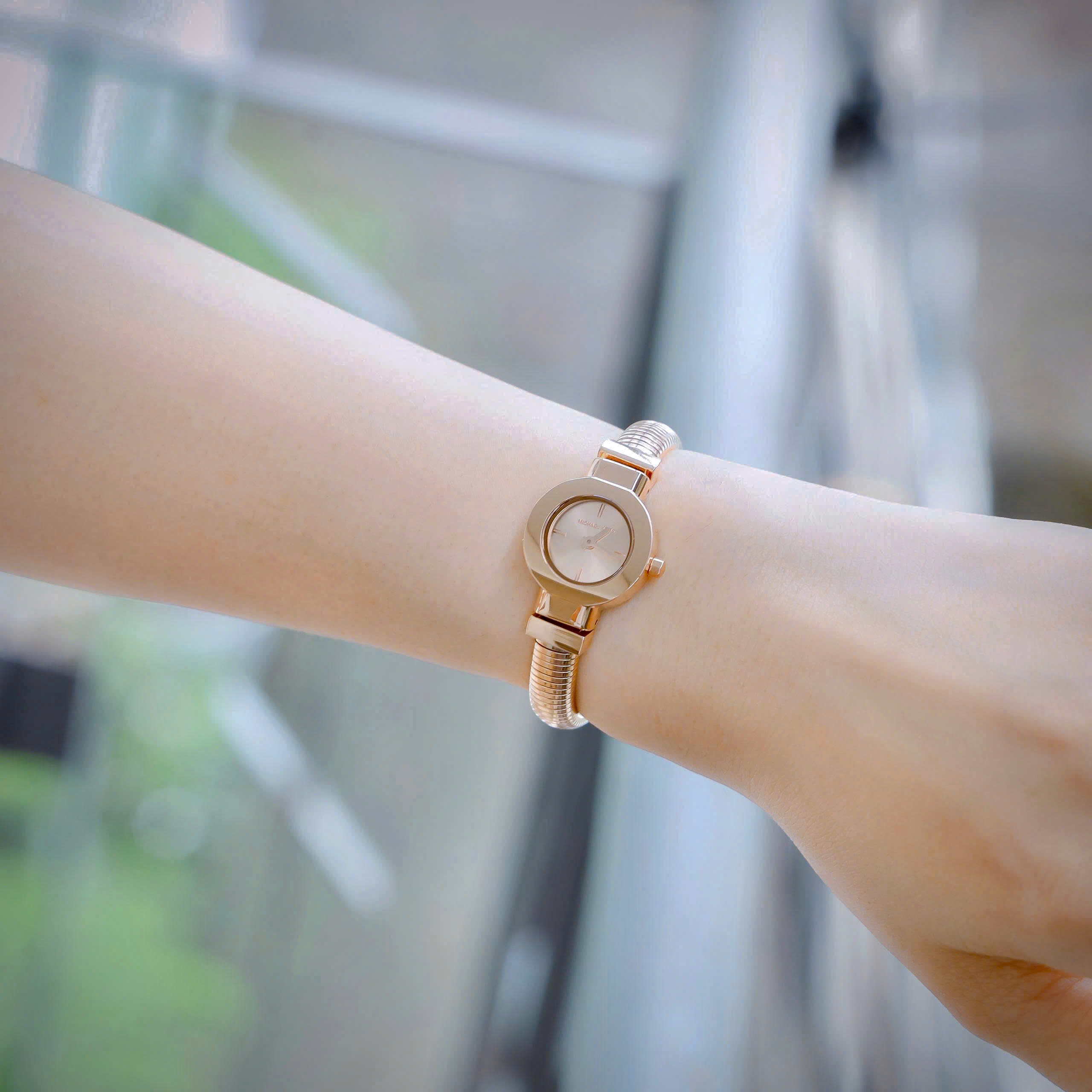 Đồng hồ đeo tay nữ Michael Kors Mini Gramercy Rose Gold-Tone Watch MK7528 20