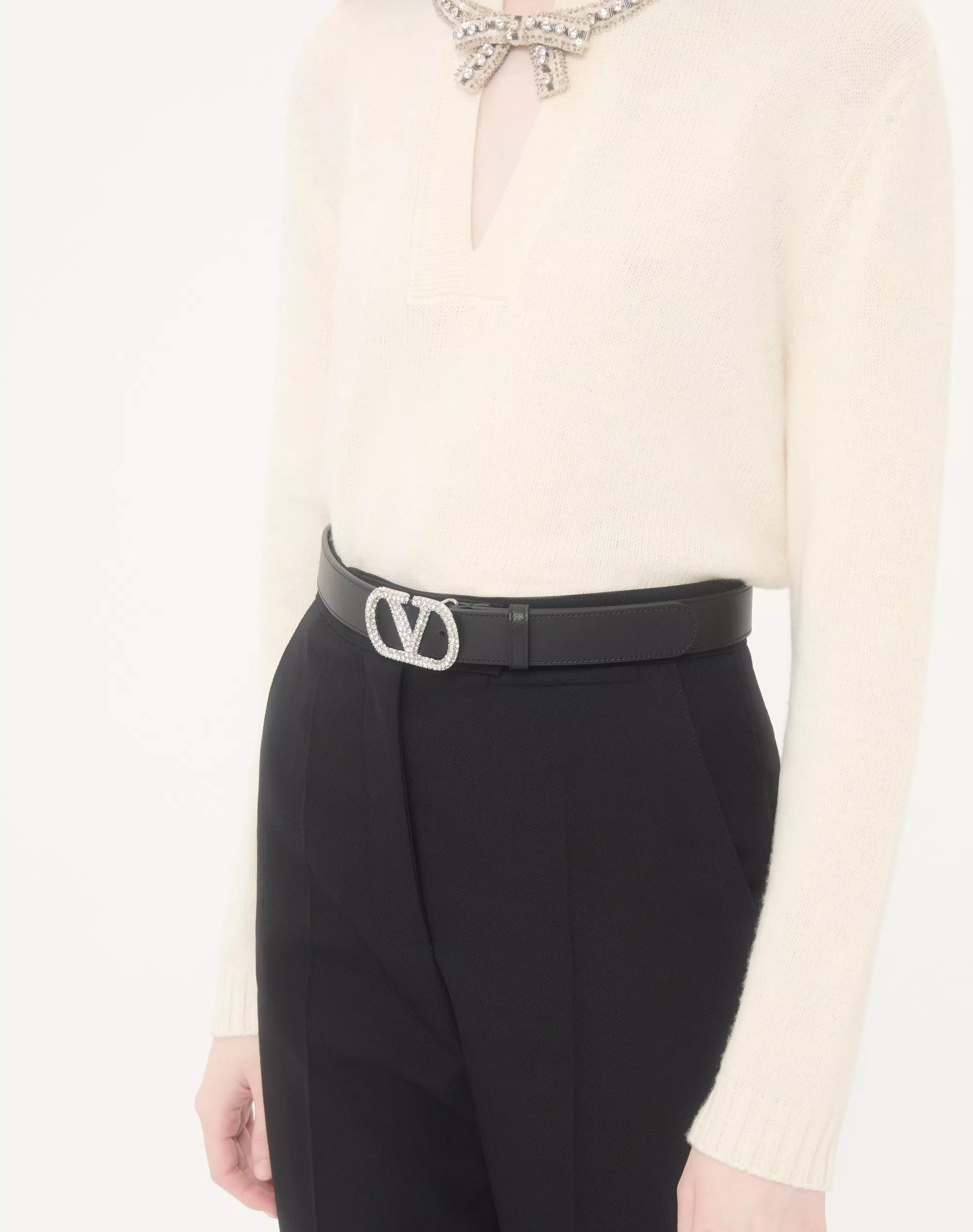 Dây nịt Valentino Garavani VLogo Crystal-embellished Leather Belt 4