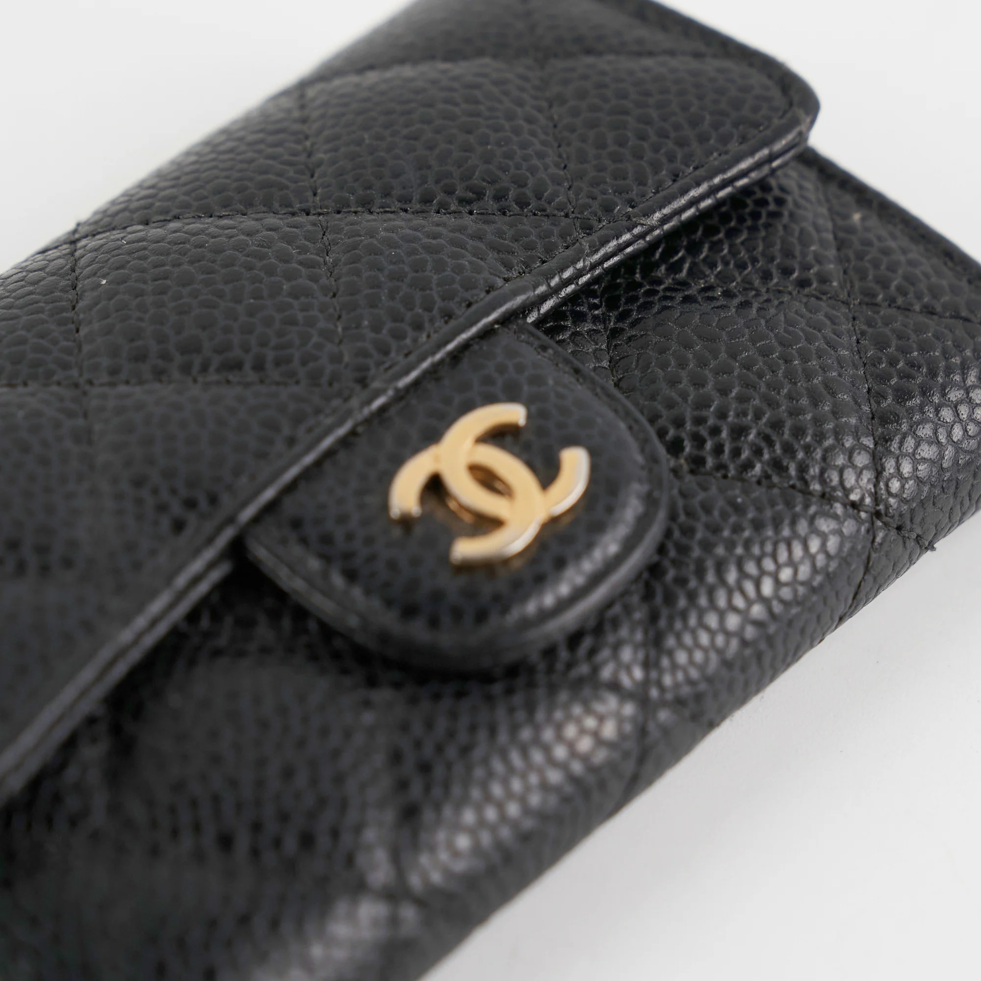 Ví cầm tay mini Chanel Black Caviar Leather Classic Flap Card Holder 3