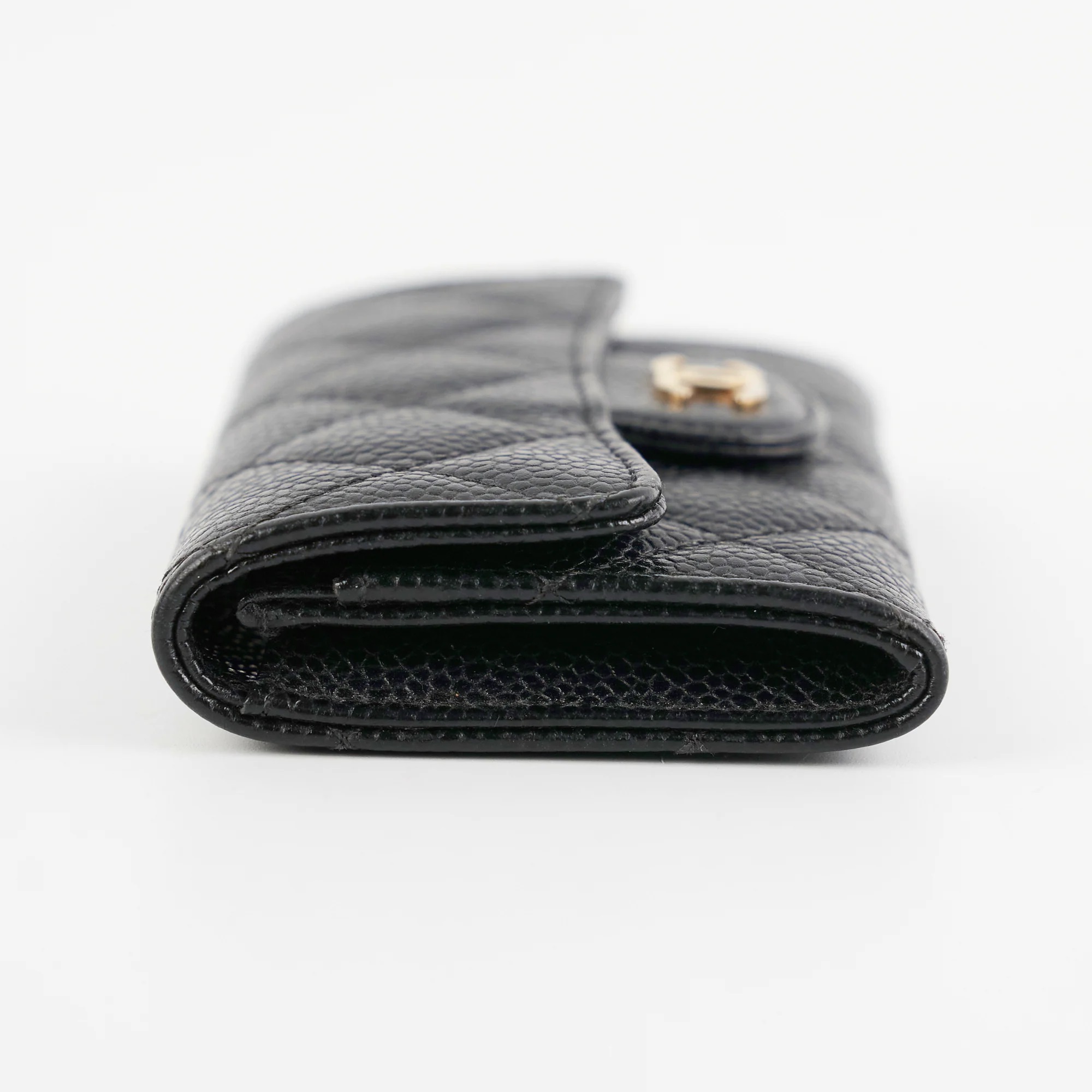 Ví cầm tay mini Chanel Black Caviar Leather Classic Flap Card Holder 11