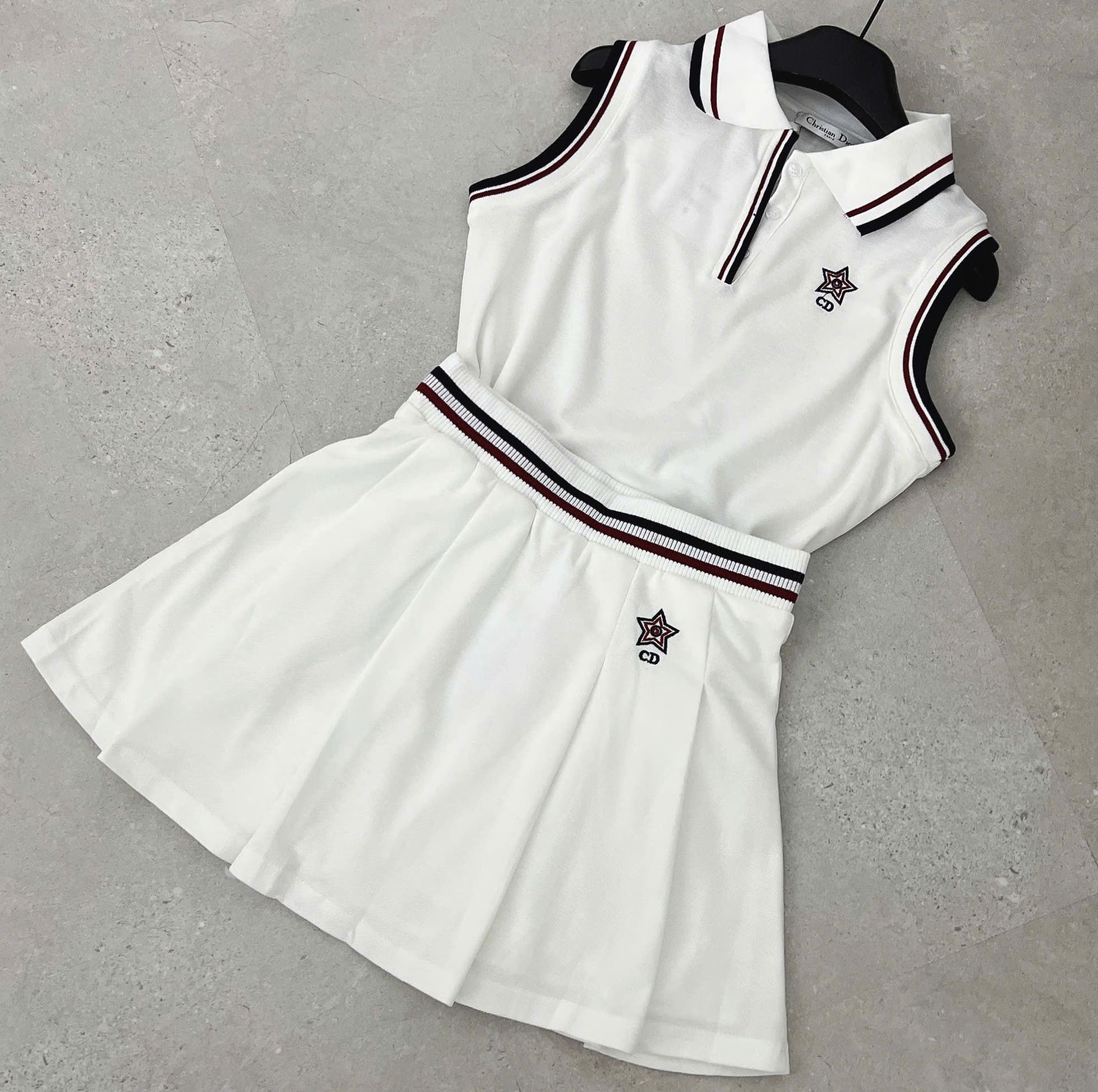 Combo áo váy trắng thể thao Dior 1