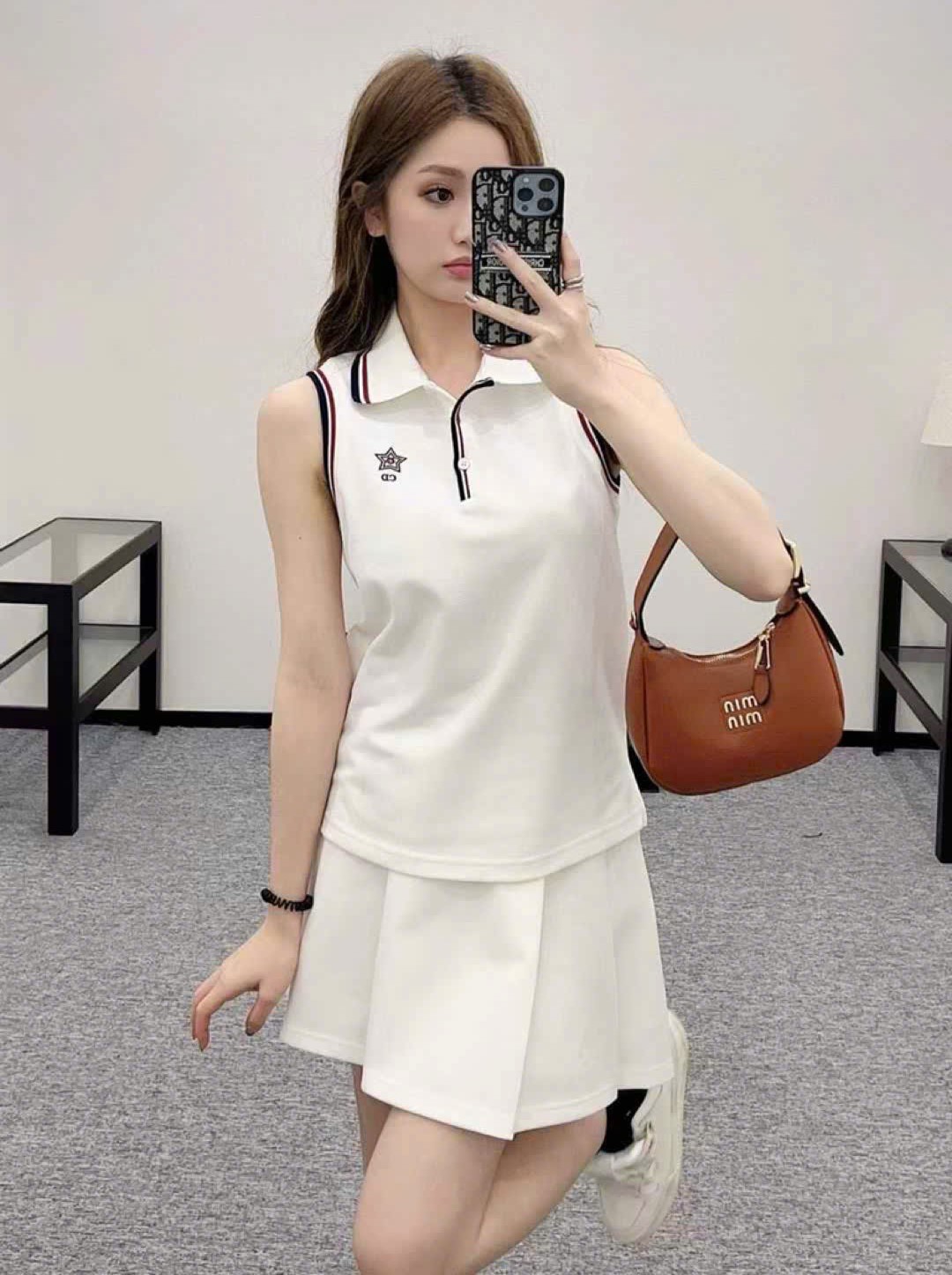Combo áo váy trắng thể thao Dior 10