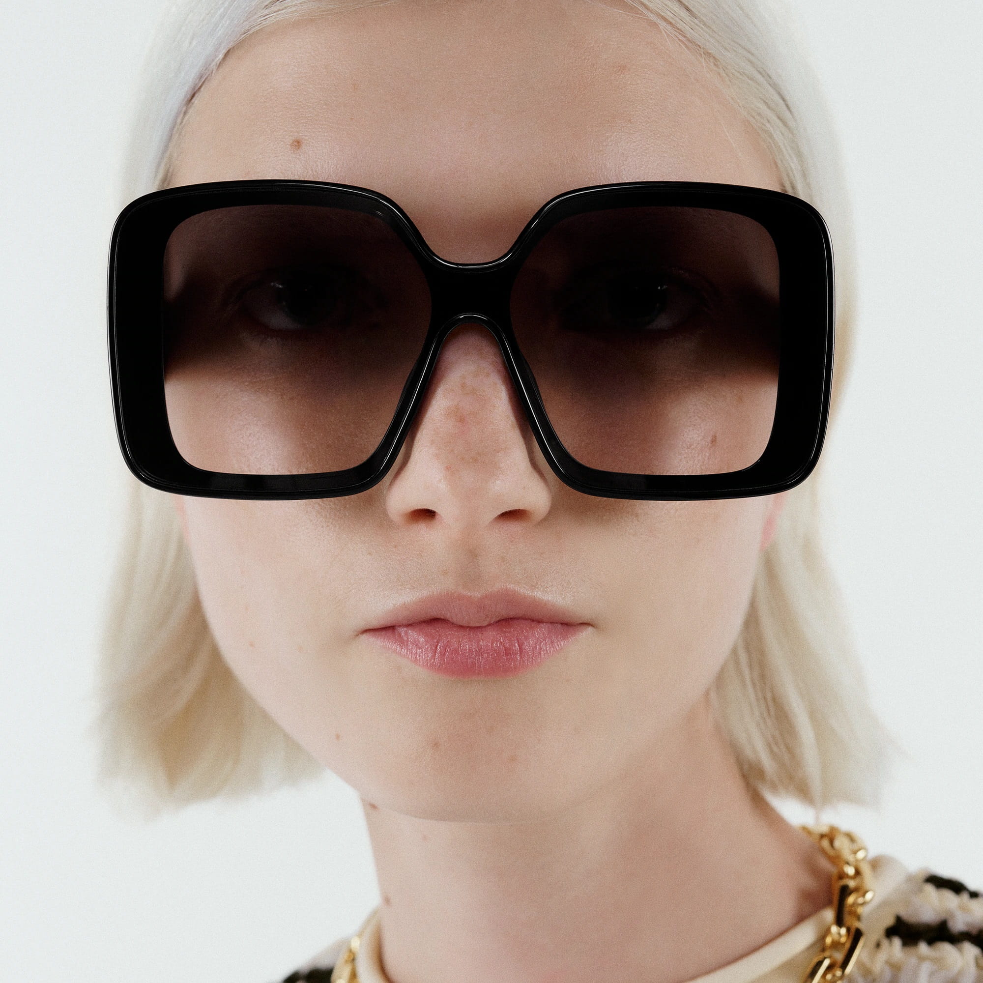 MẮT KÍNH LOUIS VUITTON LV MONOGRAM SQUARE ACETATE FRAME SUNGLASSES Z1999W 2