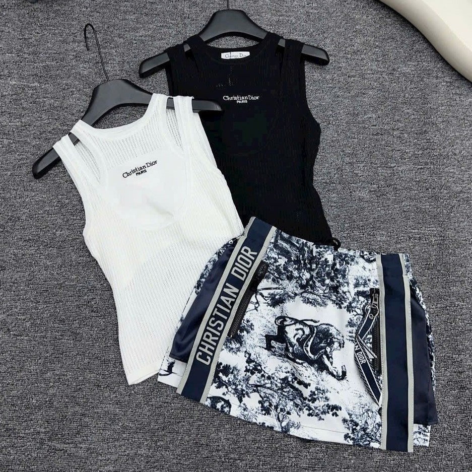 Combo áo thun ba lỗ nữ váy ngắn họa tiết Dior 8
