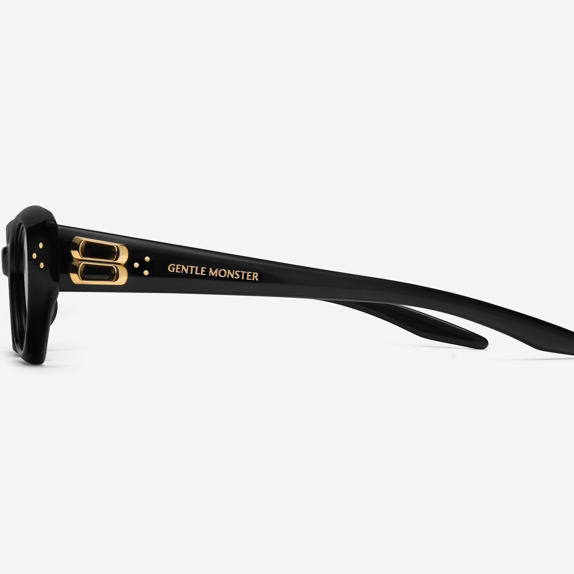 Kính mát Gentle Monster Duns 01 Modern Cat-Eye Sunglasses In Black Acetate 17