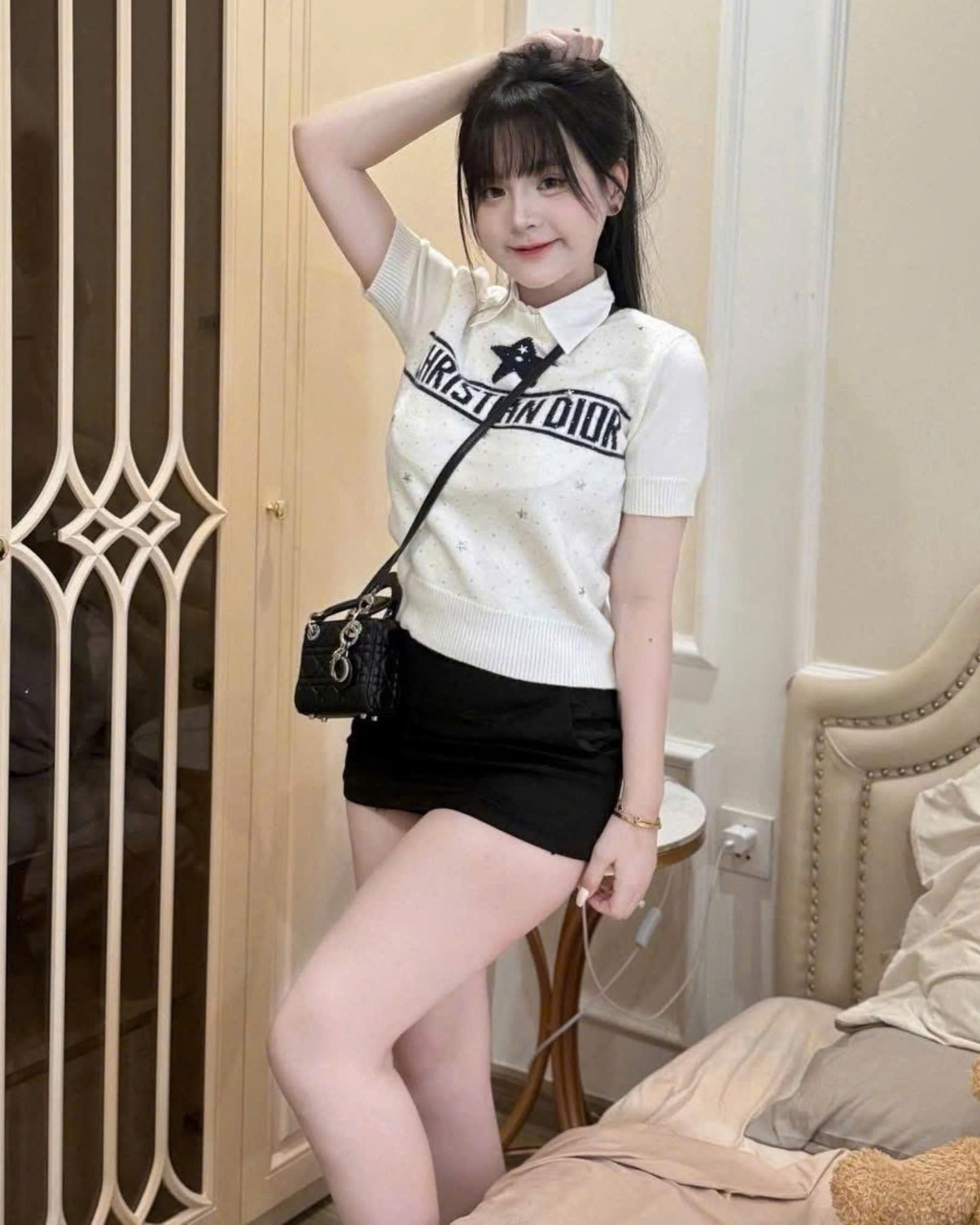Áo thời trang len cổ sơ mi Dior 2