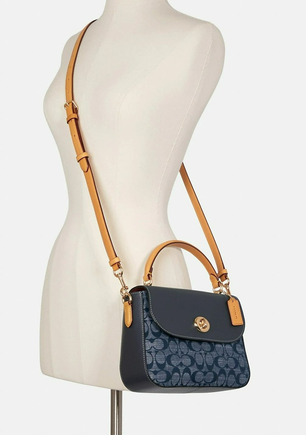 Túi đeo chéo Marlie Top Handle Satchel In Signature Chambray 2