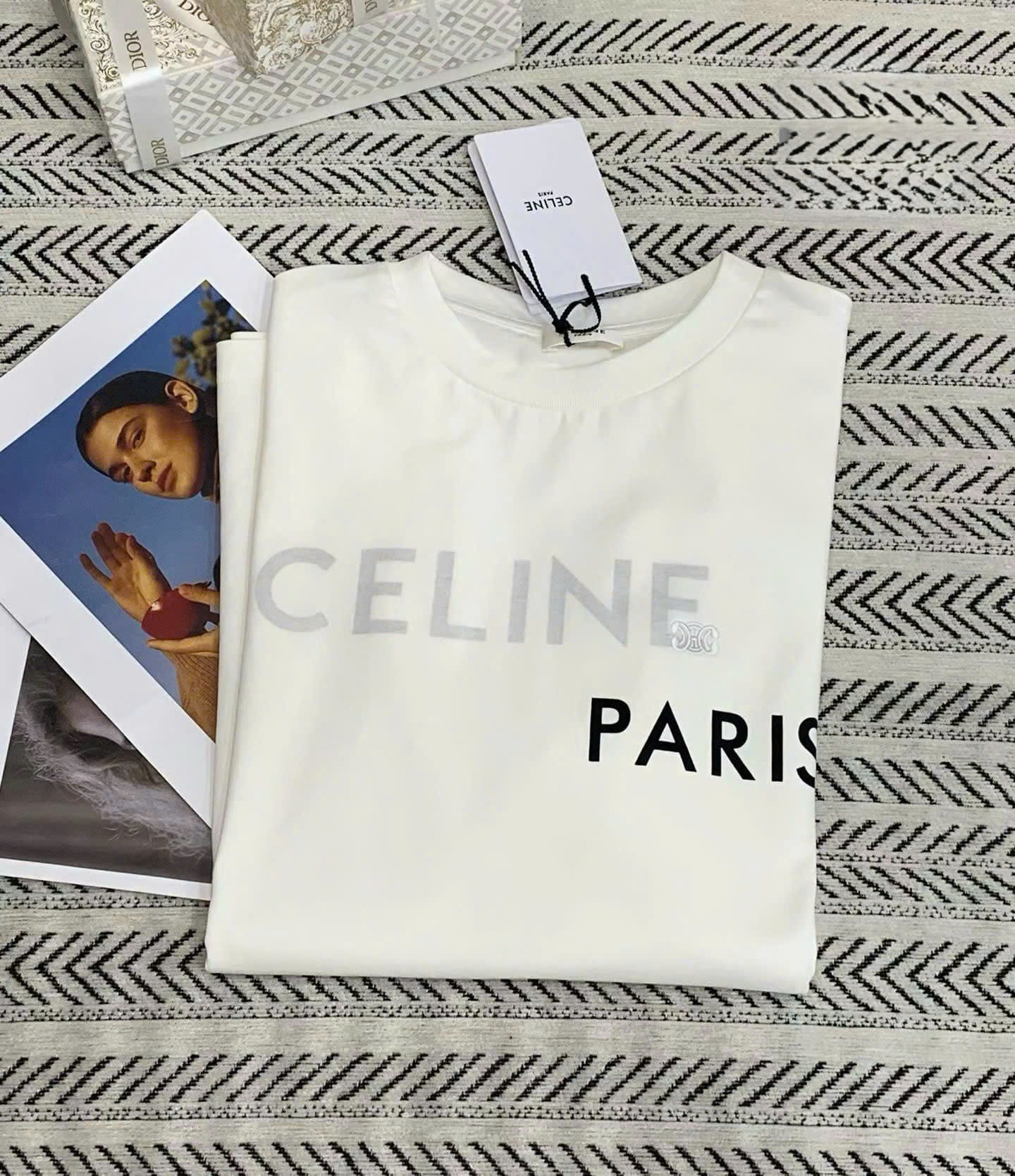 Áo thun trắng Celine Double Layered T-shirt In Fine Cotton Jersey 4