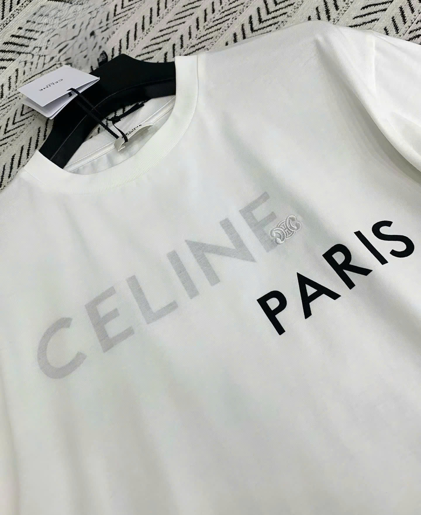 Áo thun trắng Celine Double Layered T-shirt In Fine Cotton Jersey 12