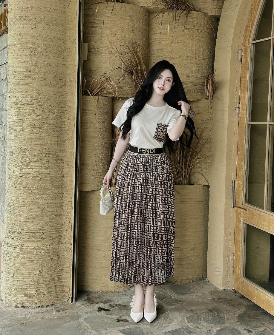 Combo váy dài áo thun tay ngắn Fendi 6