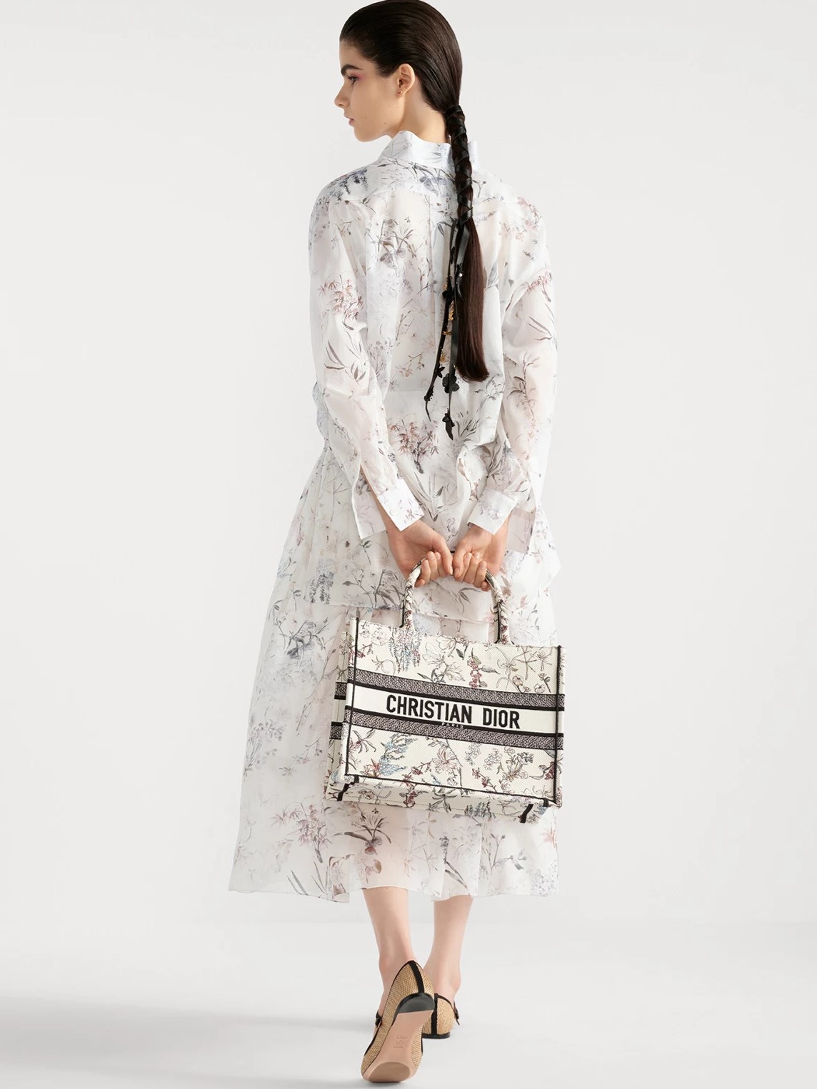Túi xách Medium Dior Book Tote Beige Millefiori Embroidery 3