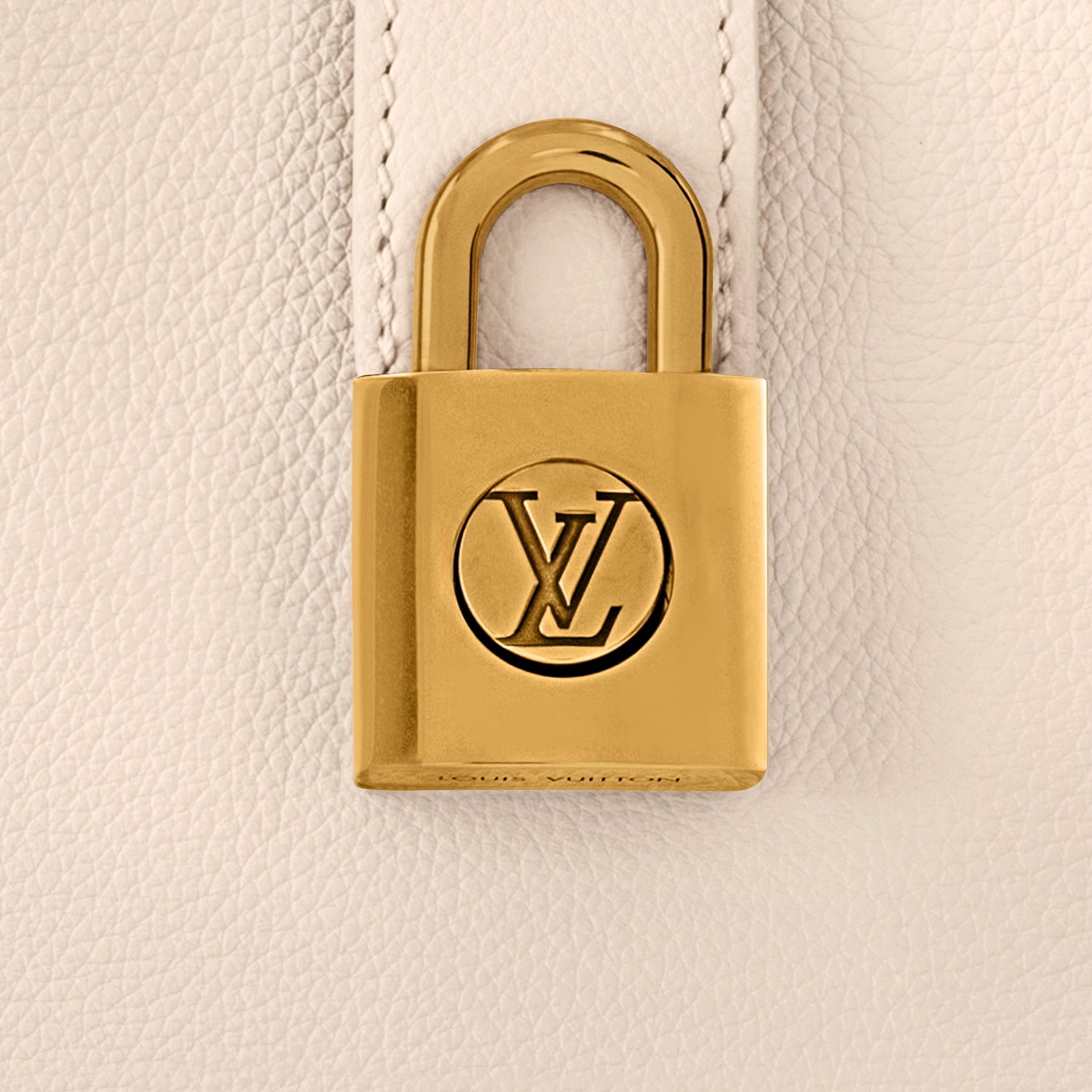 TÚI NỮ LV LOUIS VUITTON LOW KEY SHOULDER BAG QUARTZ 5