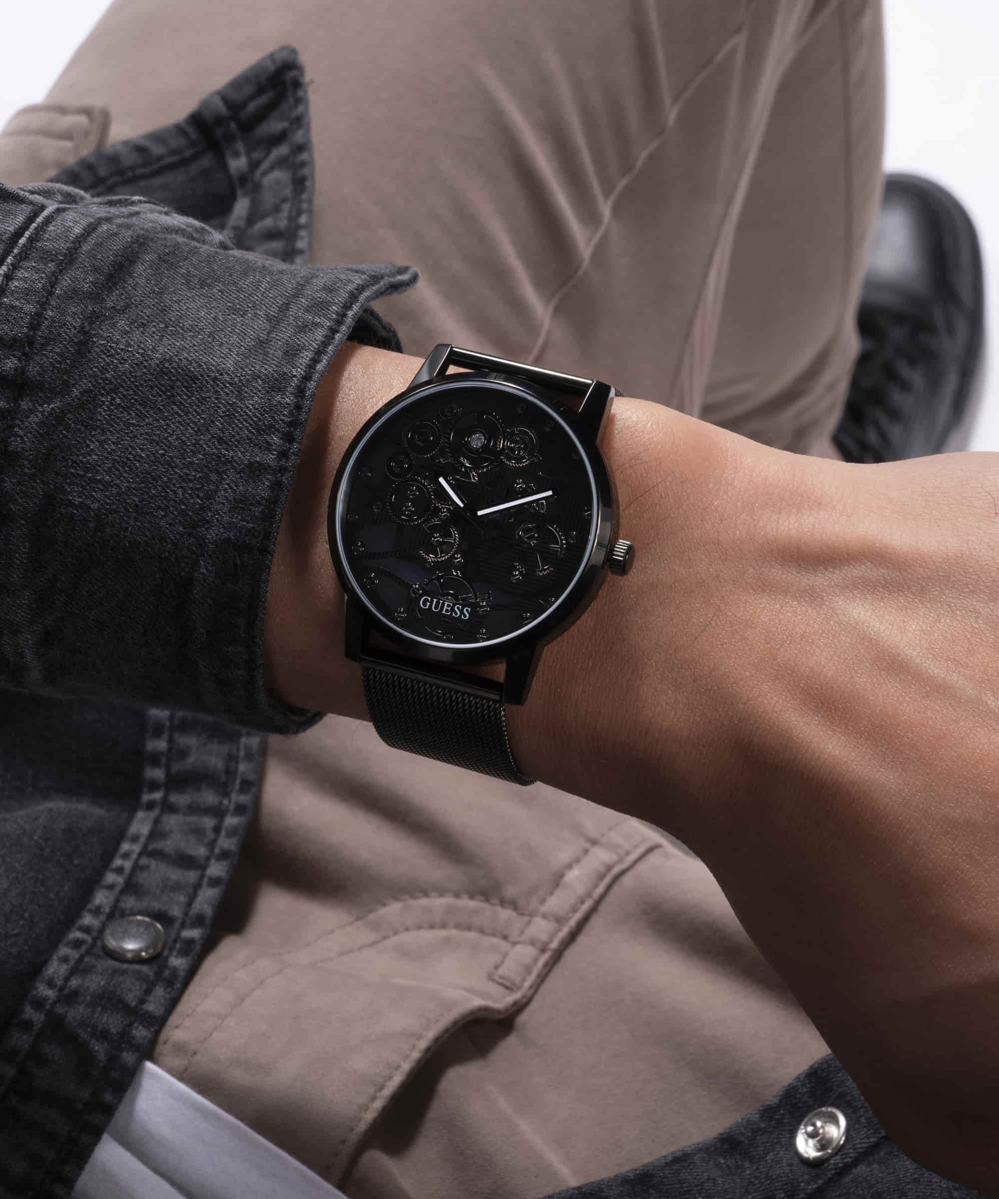 Đồng hồ nam dây kim loại đen Guess Analog Watch For Men BlackMesh Polished Bracelet GW0538G3 5