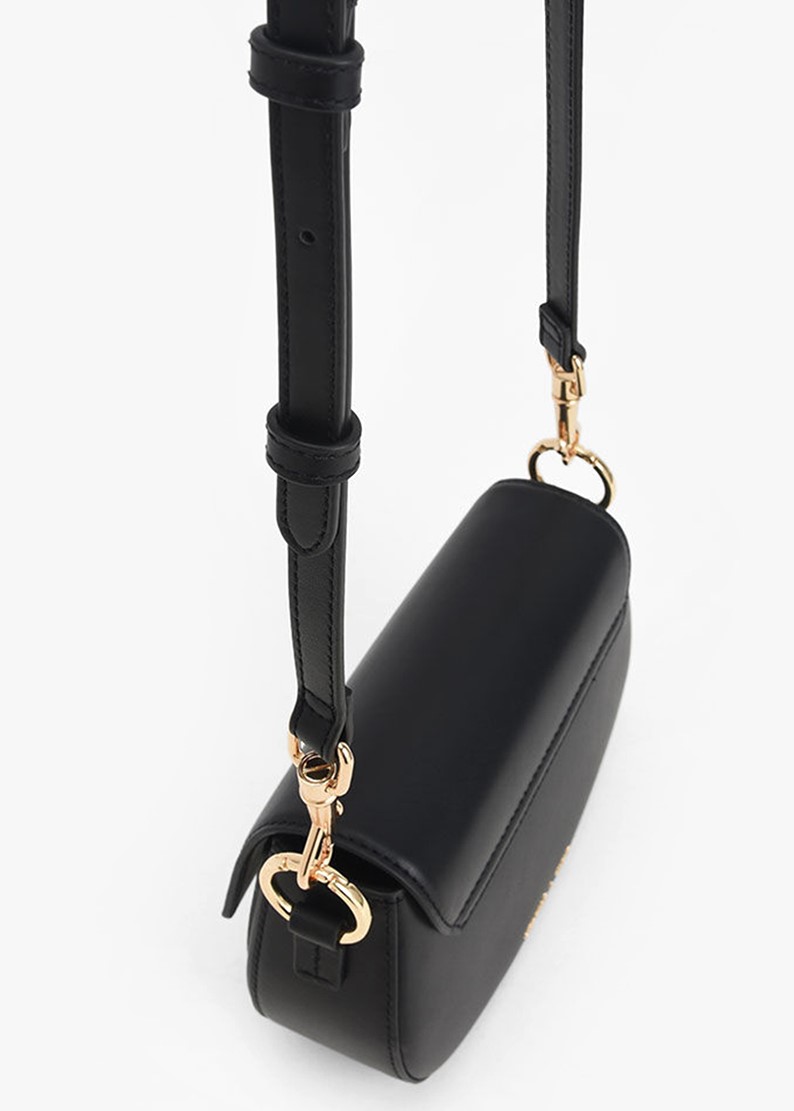 TÚI ĐEO CHÉO NỮ CHARLES KEITH NẮP GẬP SATIN SCARF LEATHER 2