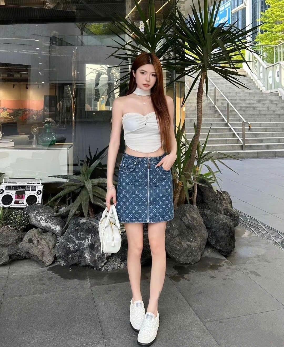 Váy nữ ngắn jean LV 5
