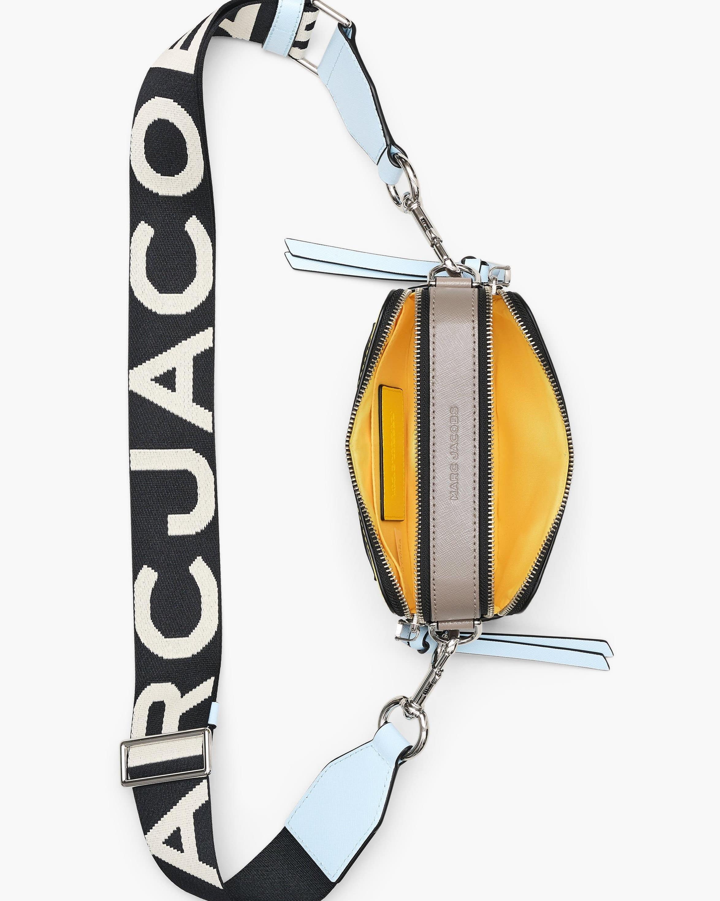 Túi đeo chéo nữ Marc Jacobs màu vàng The Snapshot Crossbody Bag Smiley Yellow Multi 2S3HCR500H03 2