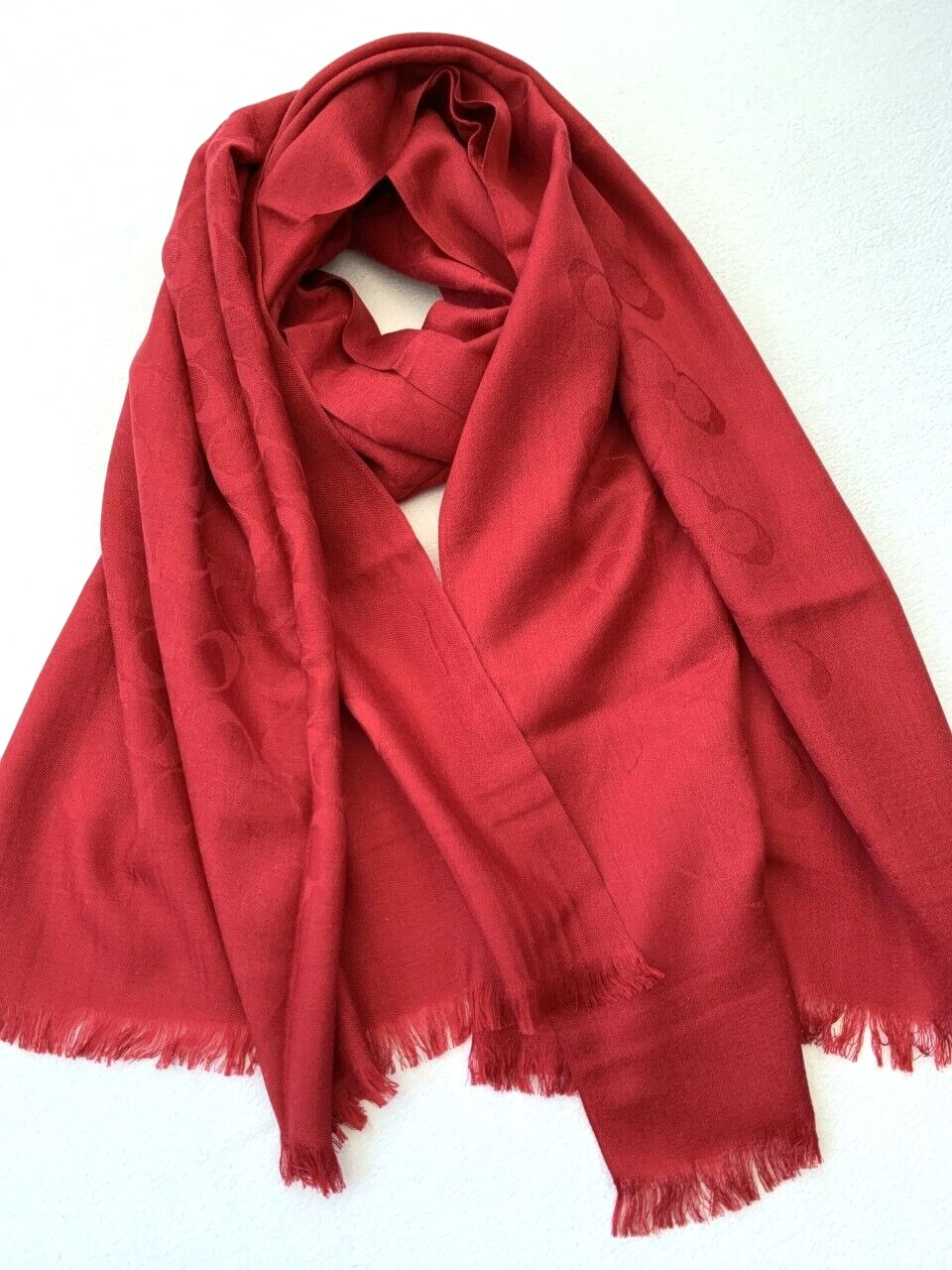 Khăn choàng nữ Coach Fringe Scarf Signature C Logo Wrap True Red F76394 10