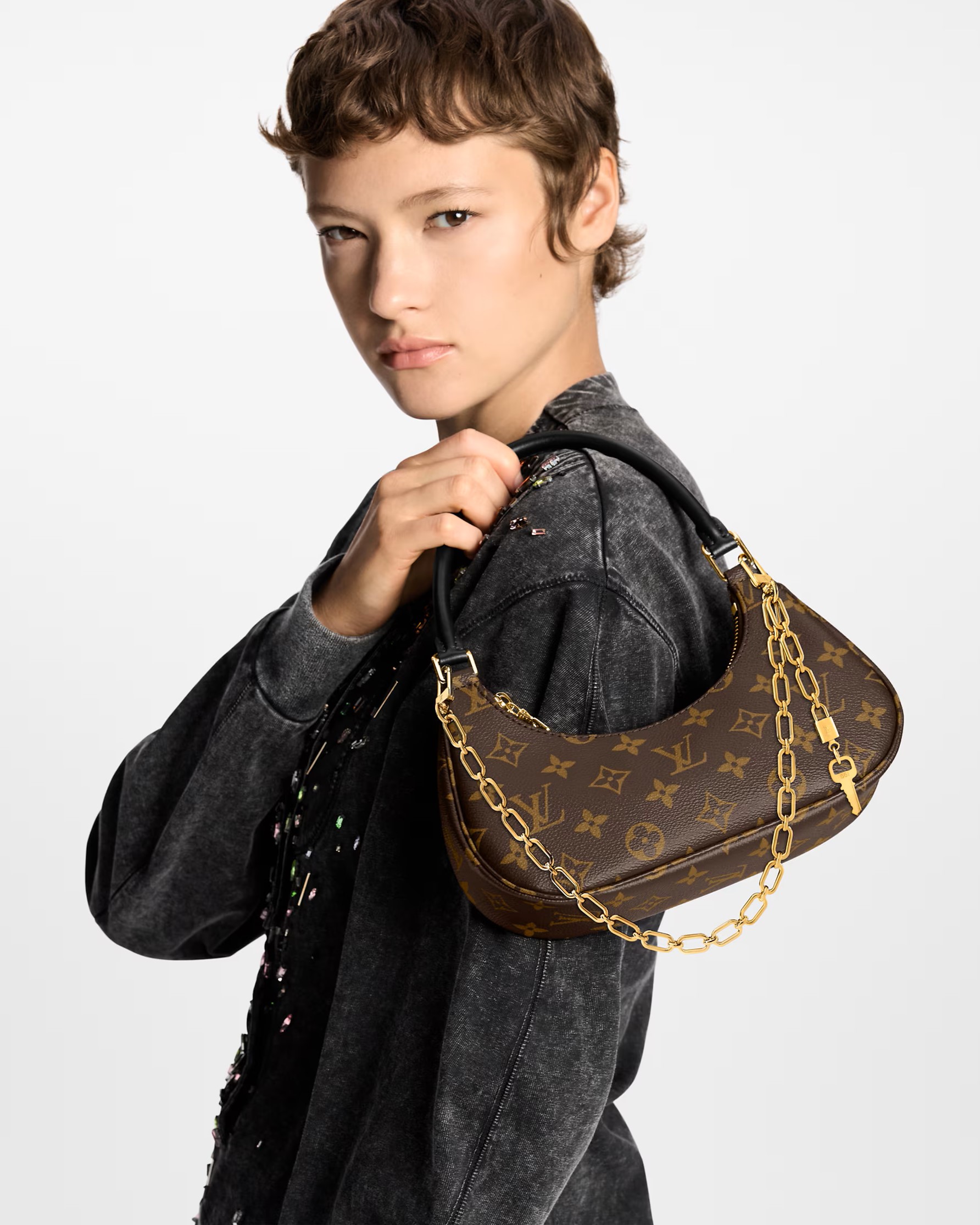 Túi đeo chéo nữ Louis Vuitton Catchy PM 4