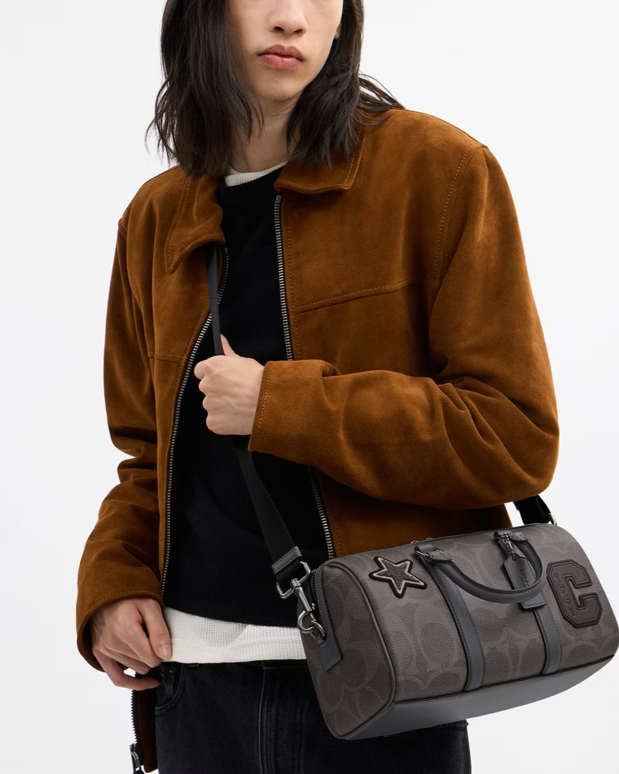 Túi trống Coach Ventuter Duffle Bag 27 In Maxi Signature Canvas With Patches CCH10 4