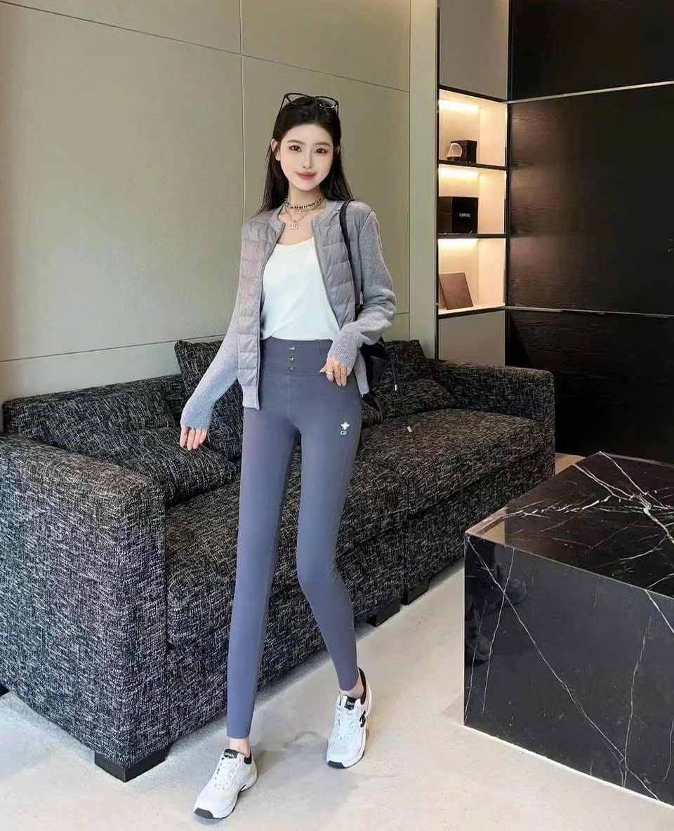 Quần dài legging xám và đen Dior 9