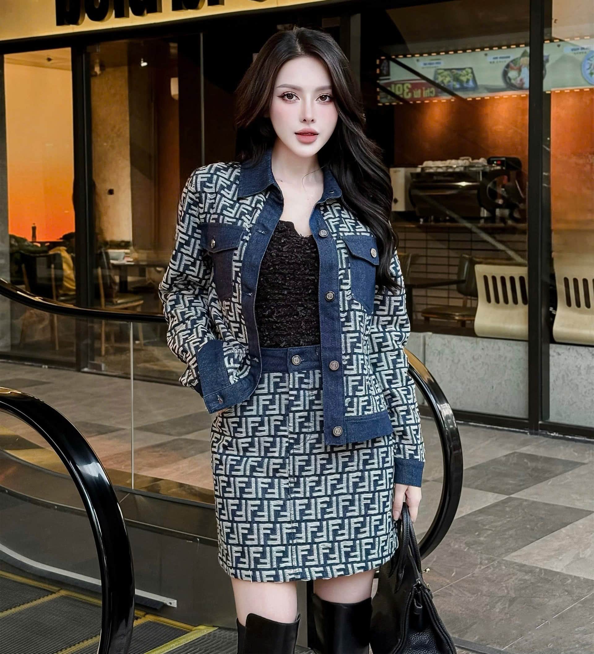 Combo áo váy xanh dương Fendi 5