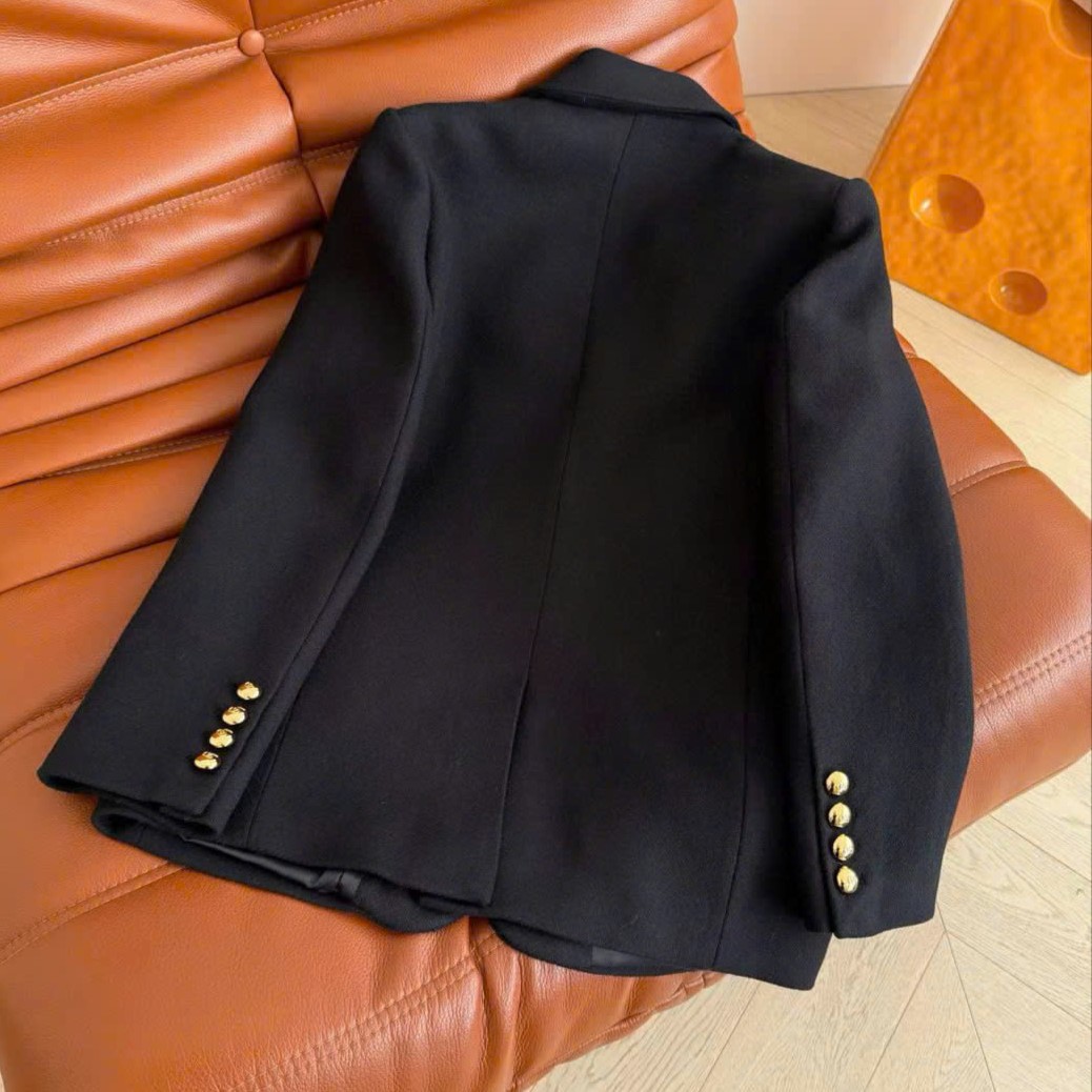 Áo khoác tay dài nữ đen nút vàng dáng dài vừa Valentino 7