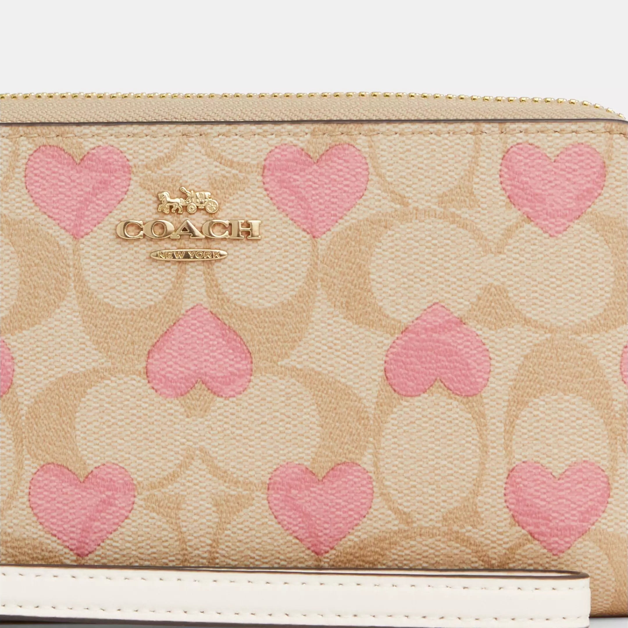 Ví nữ Coach dài Long Zip Around Wallet In Signature Canvas With Heart Print CQ147 1