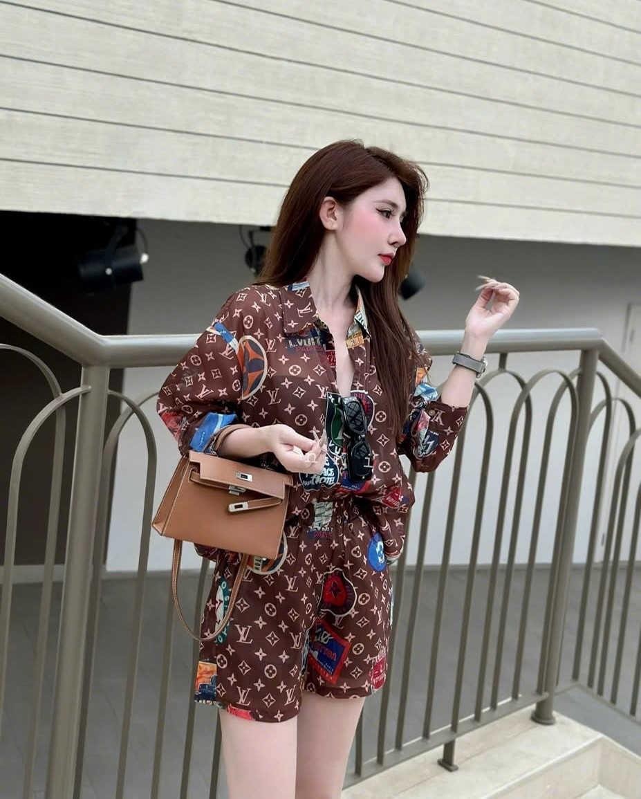 Combo bộ áo sơmi quần ngắn nữ Louis Vuitton 6