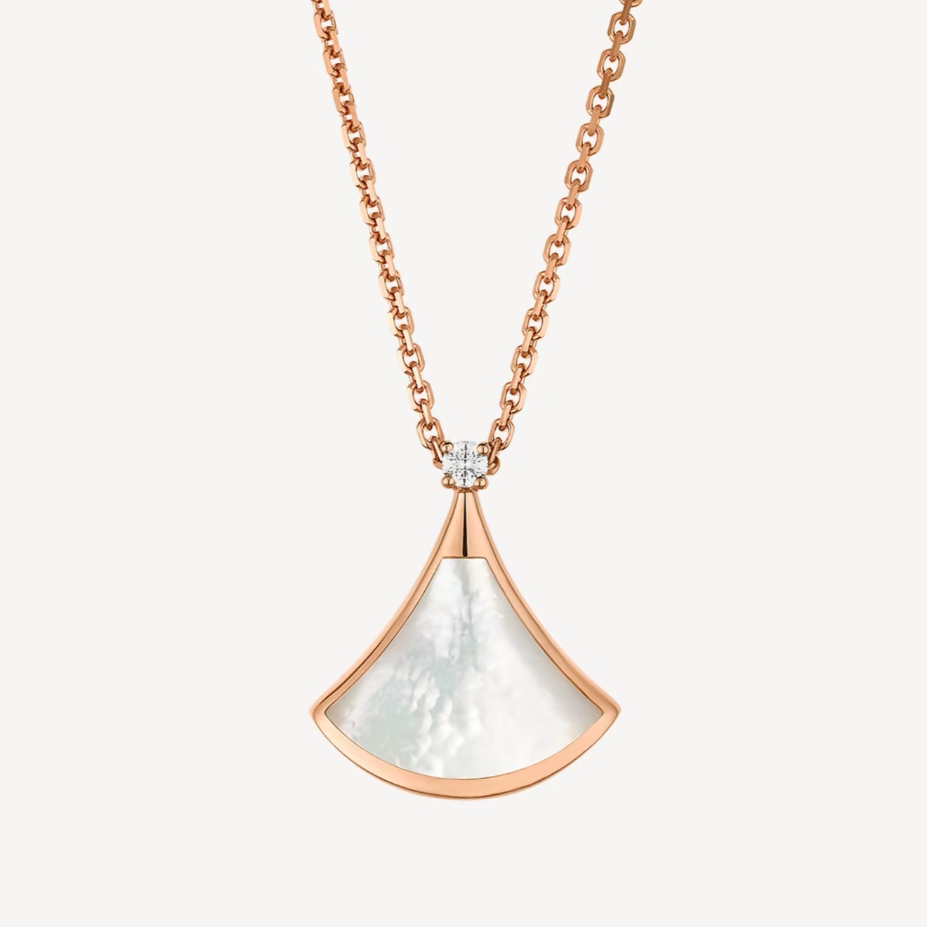 DÂY CHUYỀN NỮ MÀU TRẮNG BVLGARI DIVAS DREAM NECKLACE 350062 5