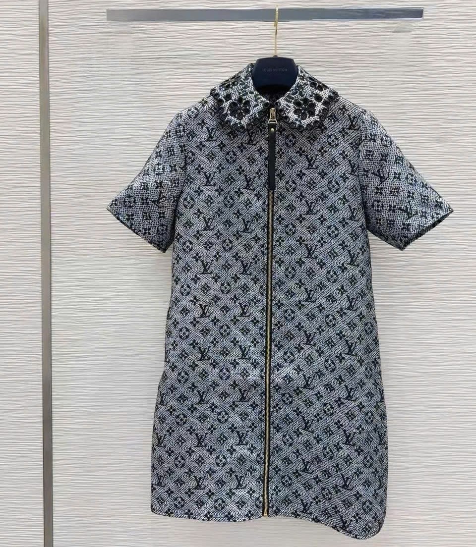 Áo đầm nữ LV dây kéo giữa 4