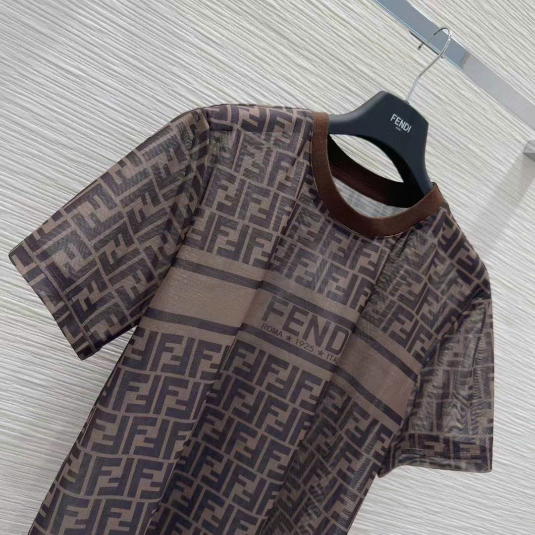 Áo thun nữ màu nâu tay ngắn cổ tròn Fendi 14