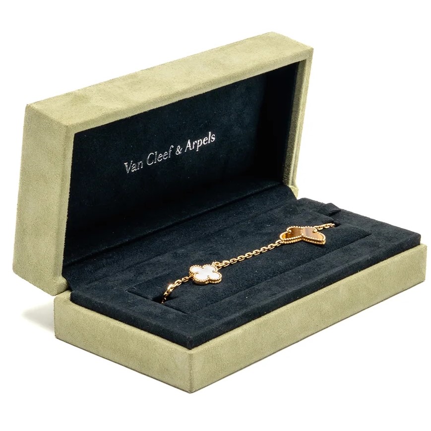 Lắc tay Van Cleef Arpels Lucky Alhambra Bracelet 4 motifs Carnelian Tigers Eye Malachite VCARD79600 6