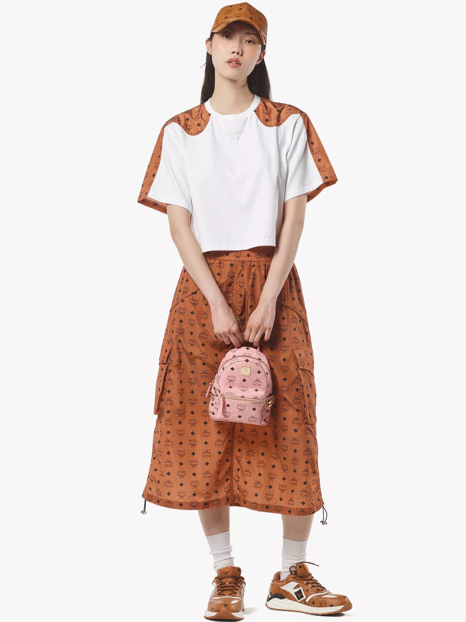 Ba lô nữ MCM Size 18 X-Mini Stark Bebe Boo Soft Pink Side Studs Backpack in Visetos 5