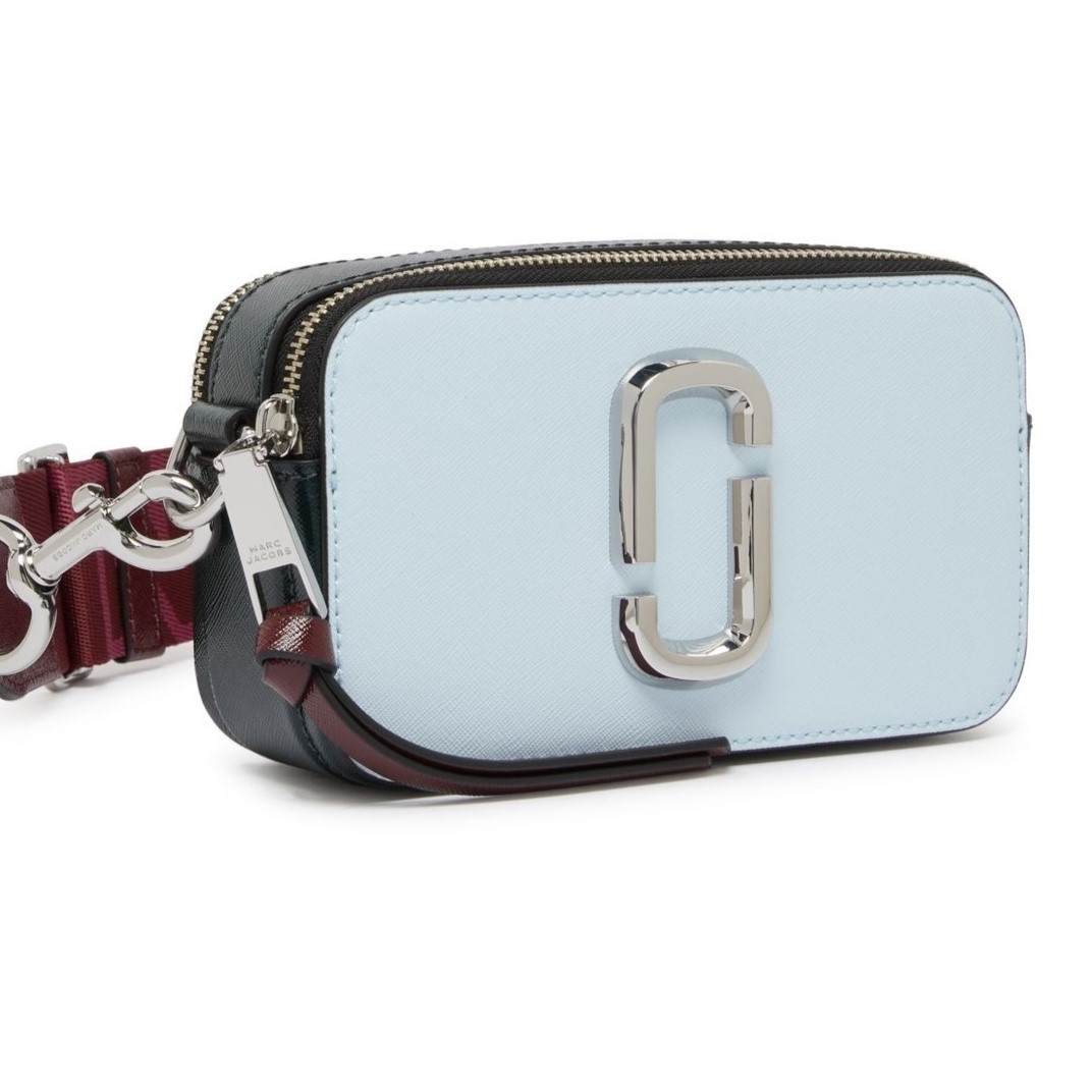 Túi đeo chéo nữ Marc Jacobs màu xanh The Snapshot Crossbody Bag Cloud Blue Multi 2S3HCR500H03 22