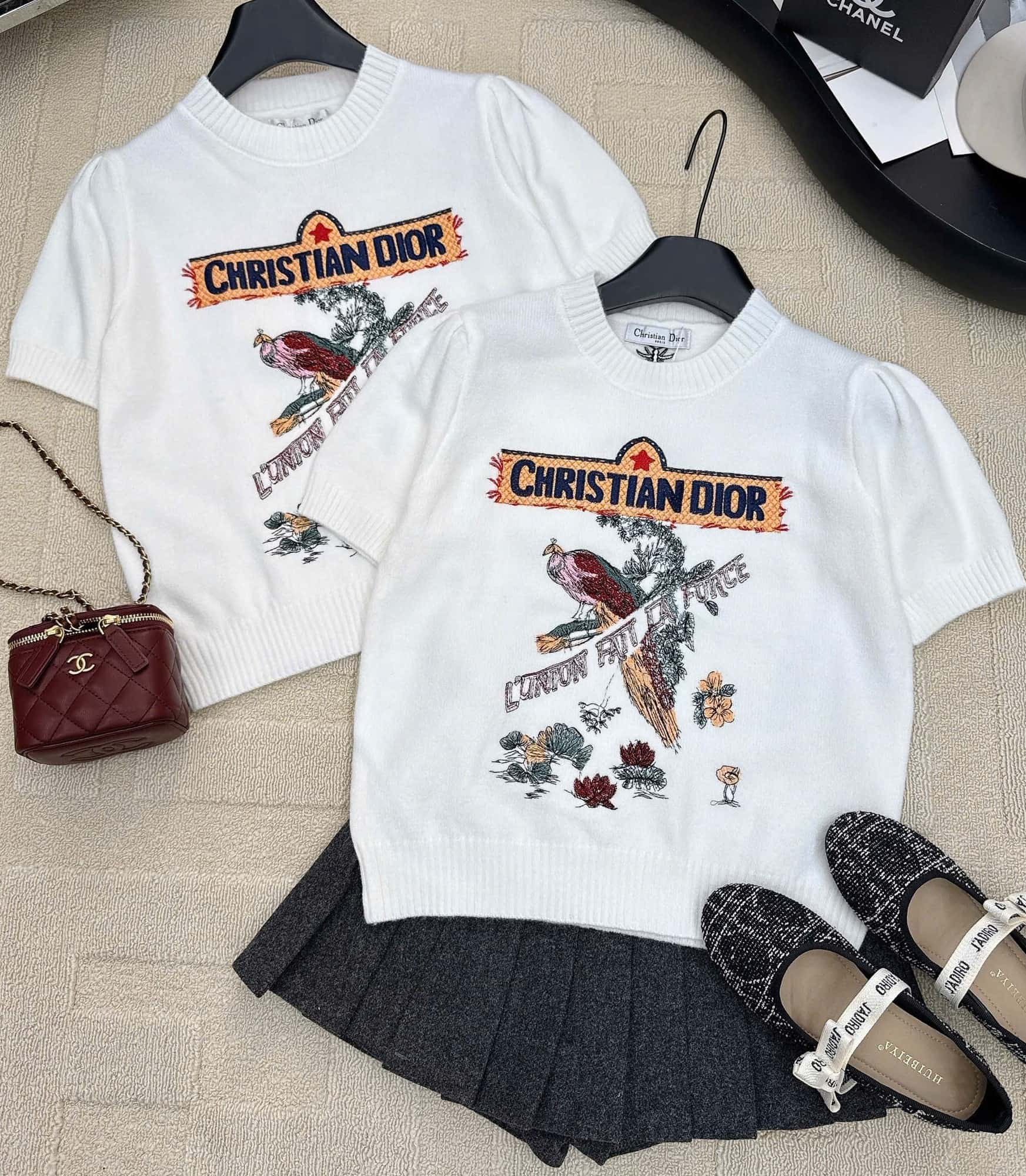Áo thời trang dệt kim màu trắng Dior thêu họa tiết 5