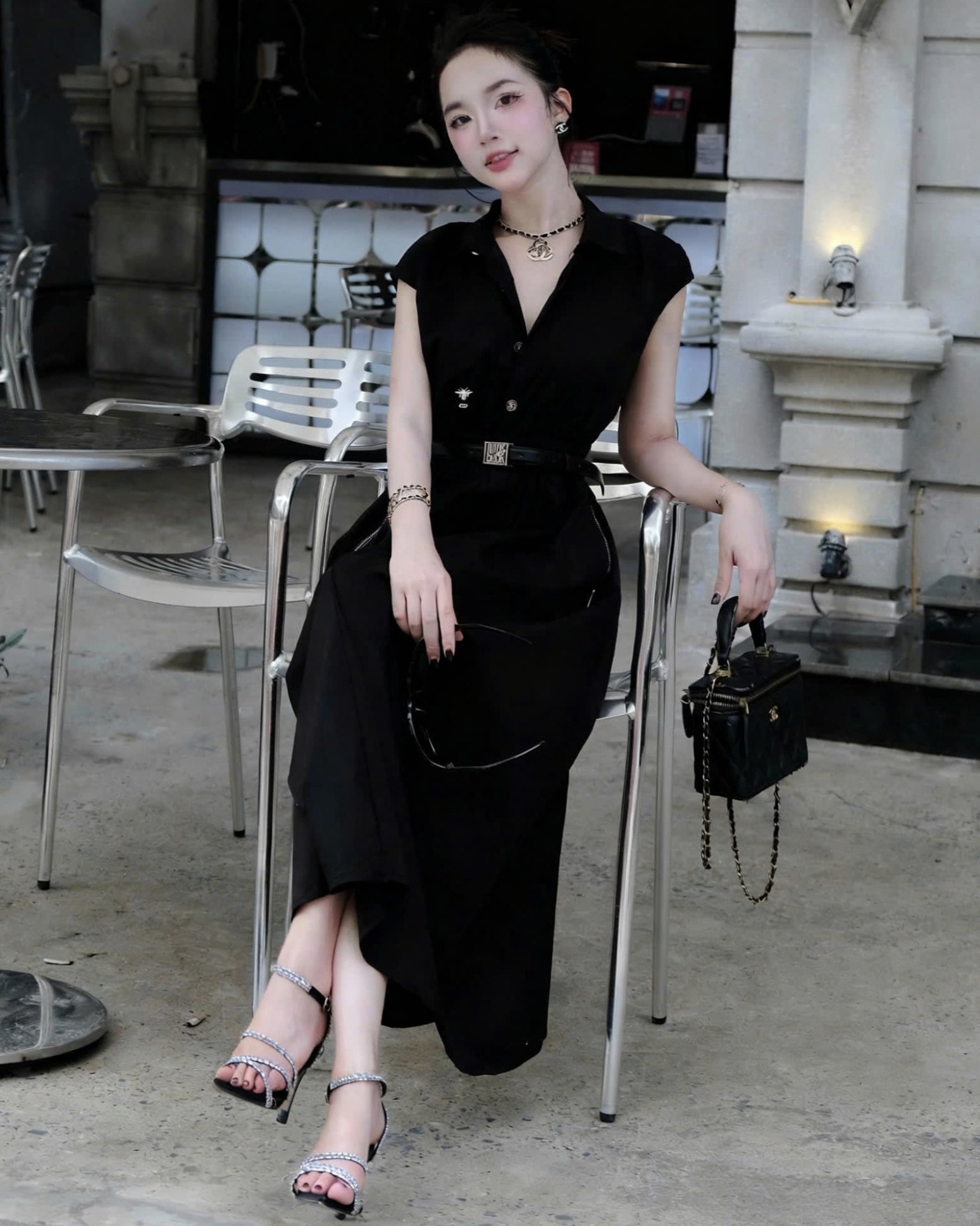 Áo đầm dài Dior kèm thắt lưng đen 5