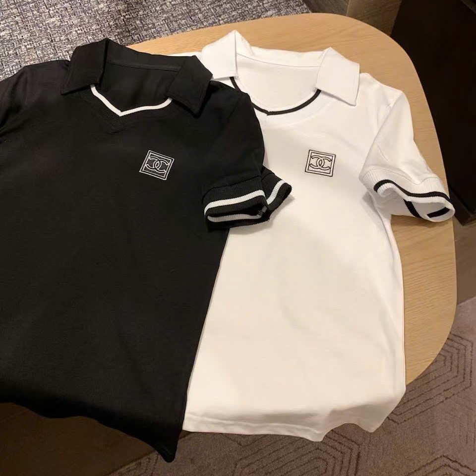 Combo áo thun váy ngắn Chanel trắng đen 1