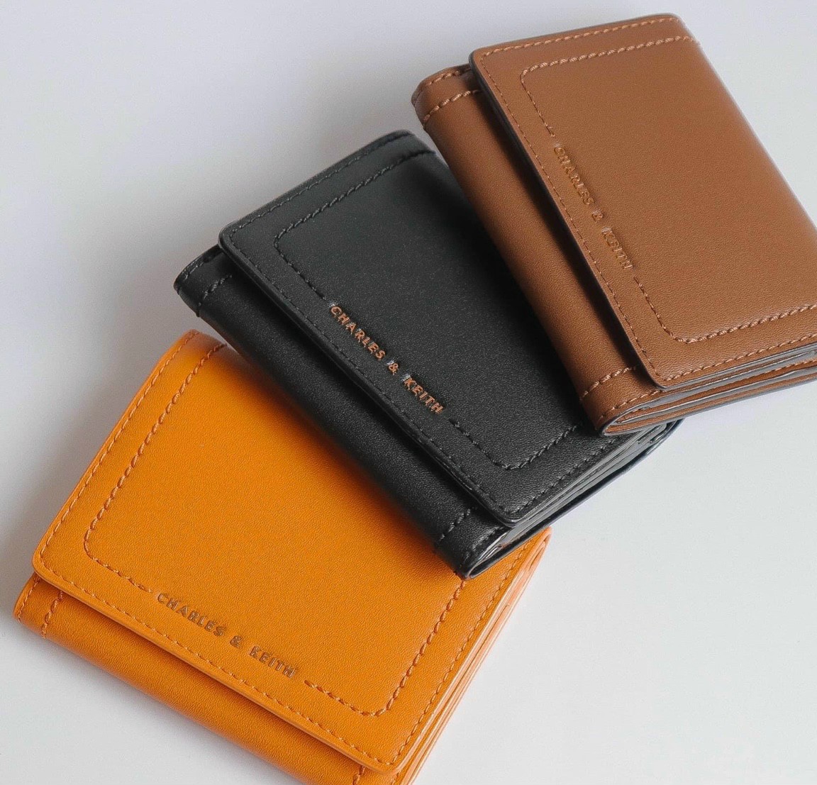 VÍ NỮ CHARLES KEITH SONNET SNAP BUTTON SMALL WALLET 11