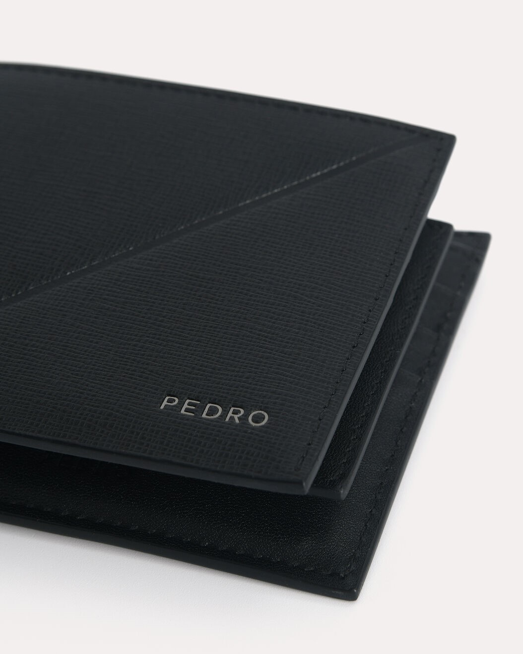 VÍ PEDRO TEXTURED LEATHER BI-FOLD WALLET WITH INSERT 8