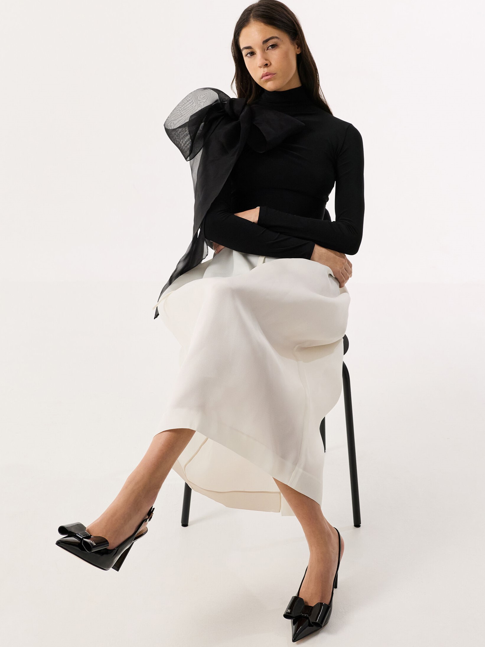 Giày nữ CNK Charles Keith Sandals Lu Patent Leather Bow Blade-Heel Slingback Pumps Black Patent 7